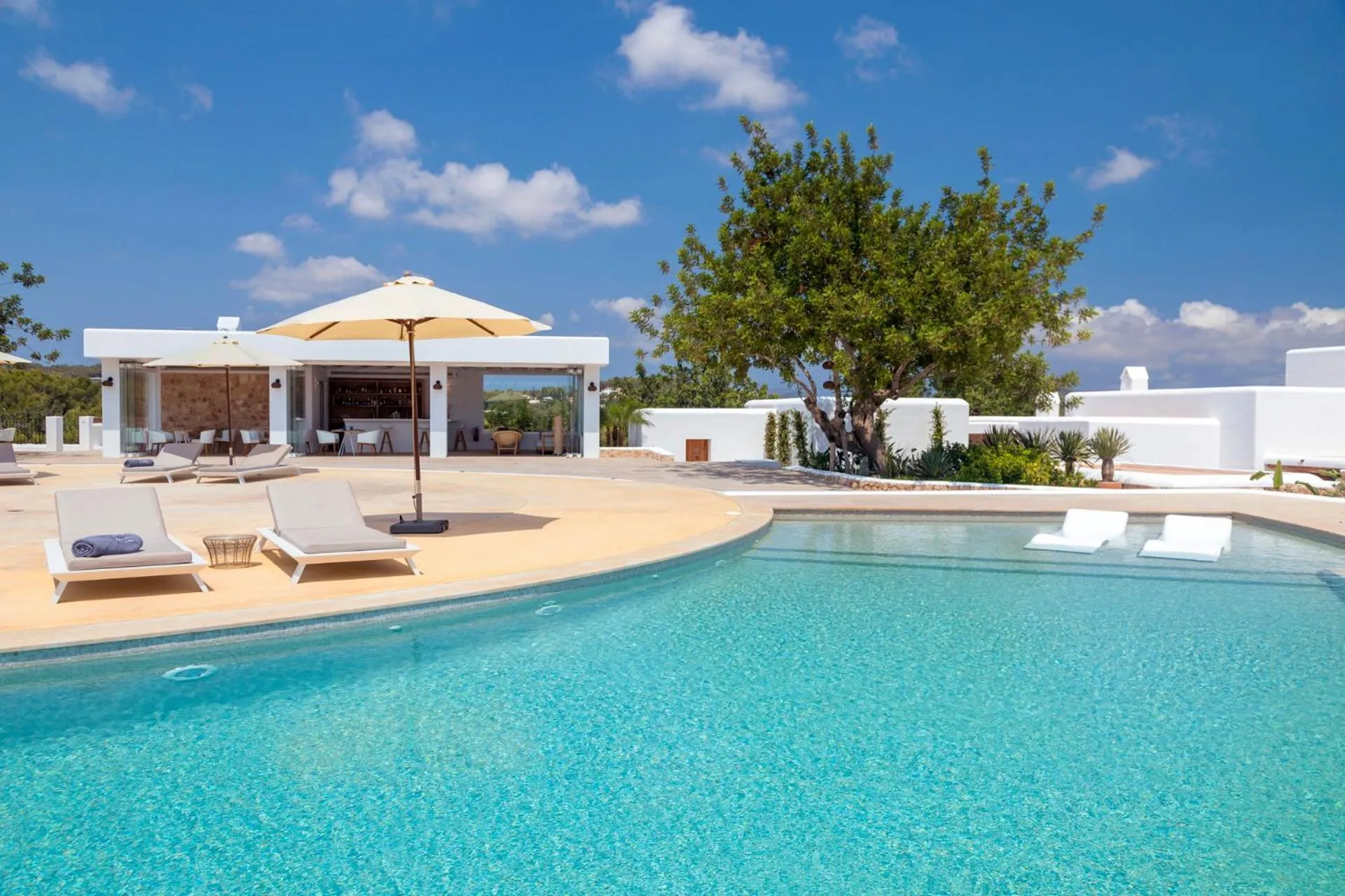 Swimming pool in Agroturismo Can Toni Xumeu - Adults Only