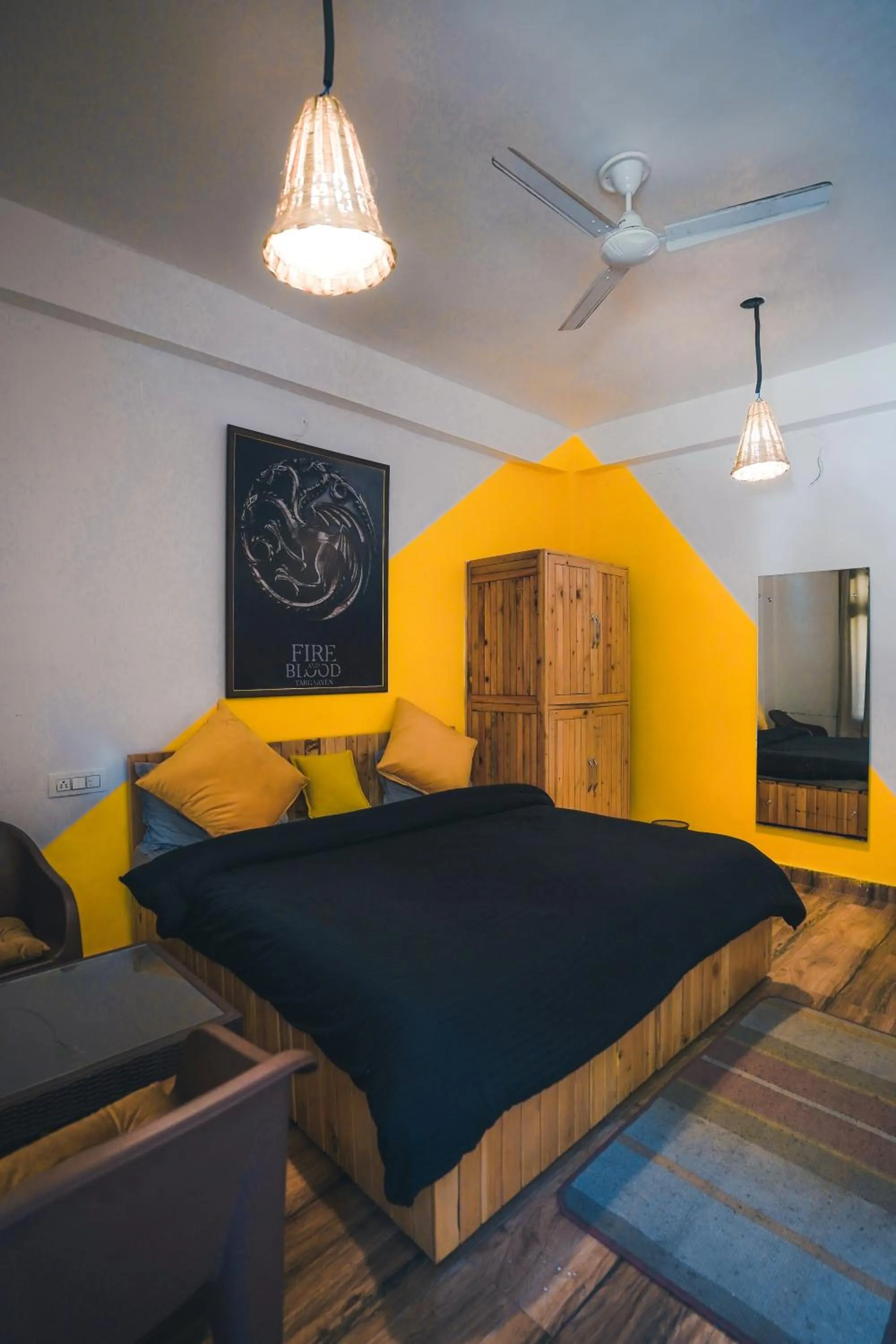 Bed in Whoopers Hostel Kasol