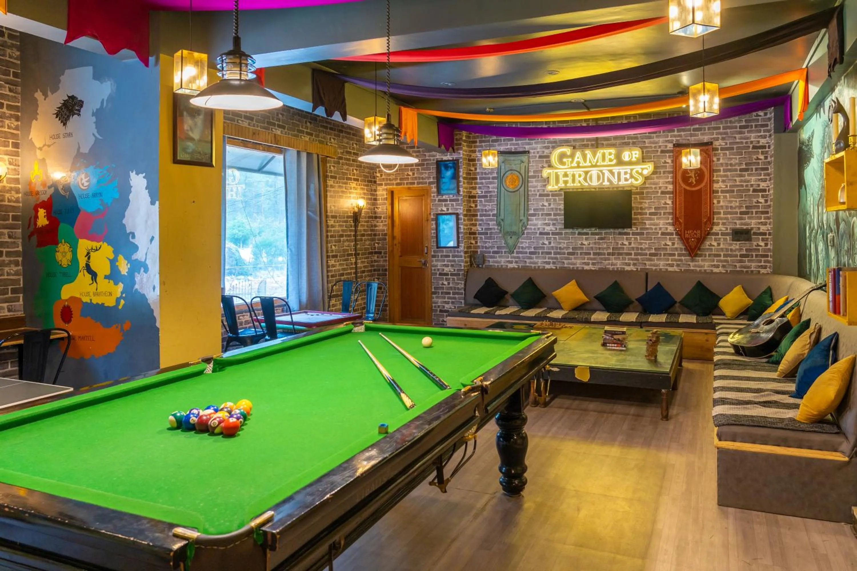 Game Room in Whoopers Hostel Kasol