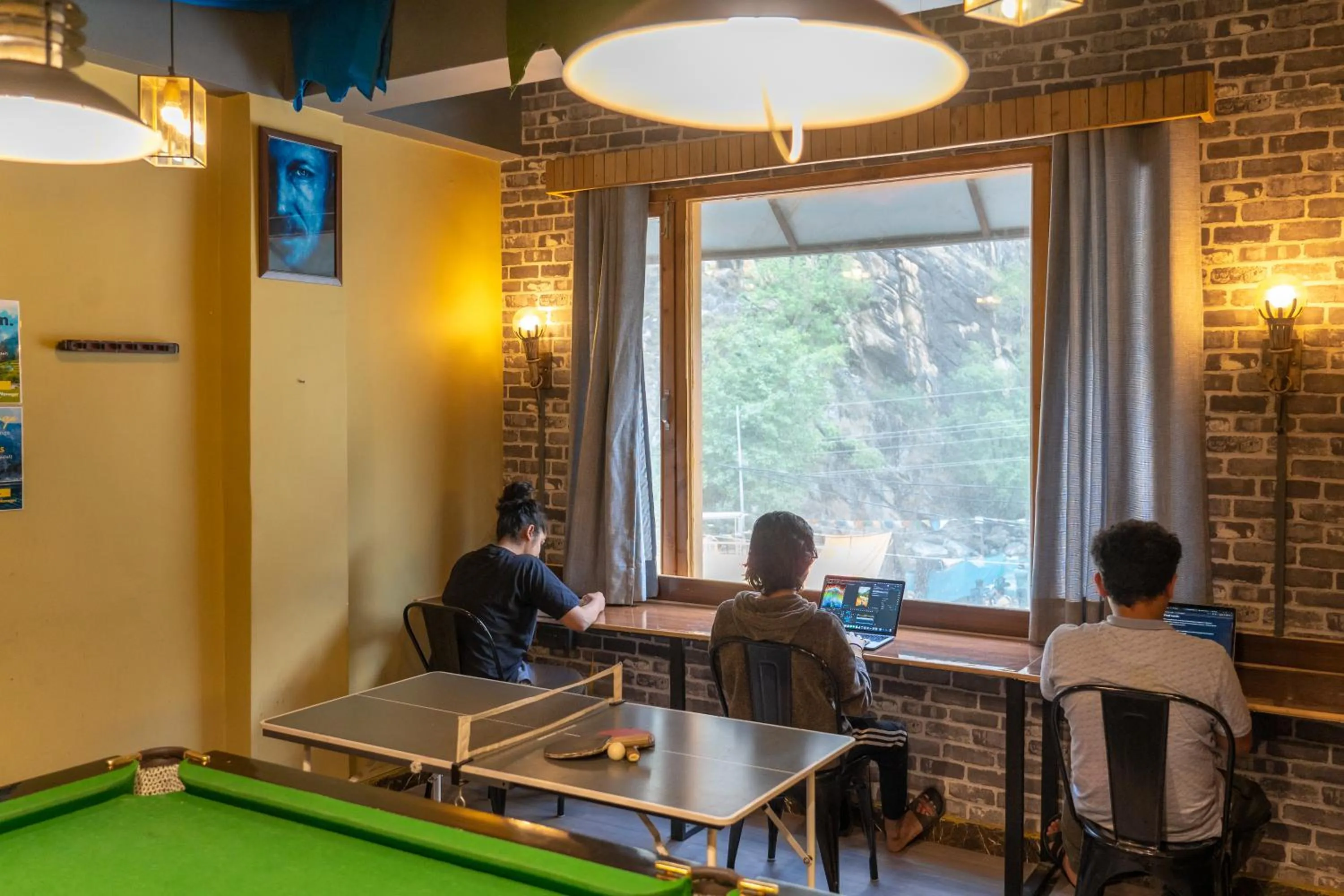 People in Whoopers Hostel Kasol