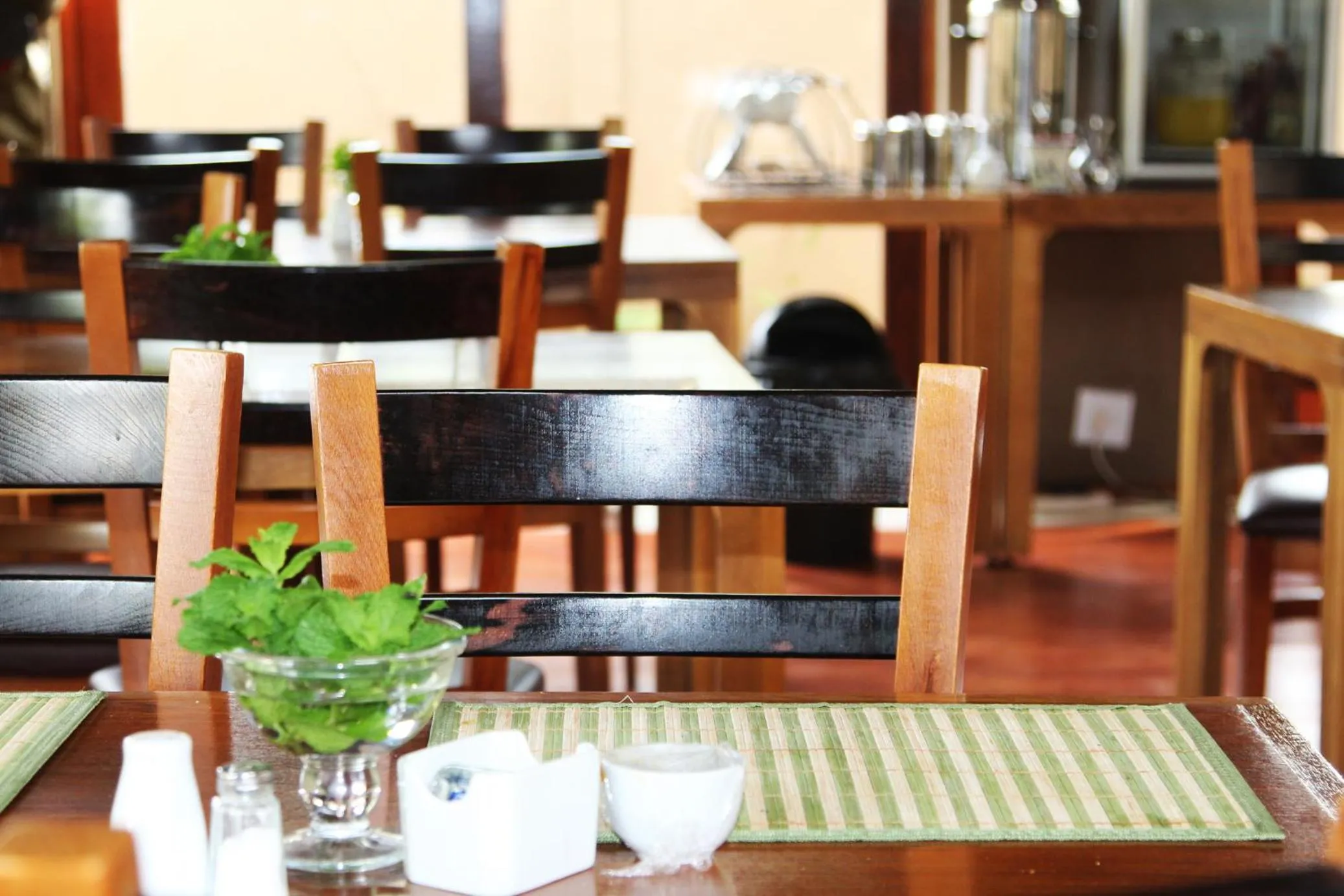 Restaurant/places to eat in Echo Garden Guesthouse