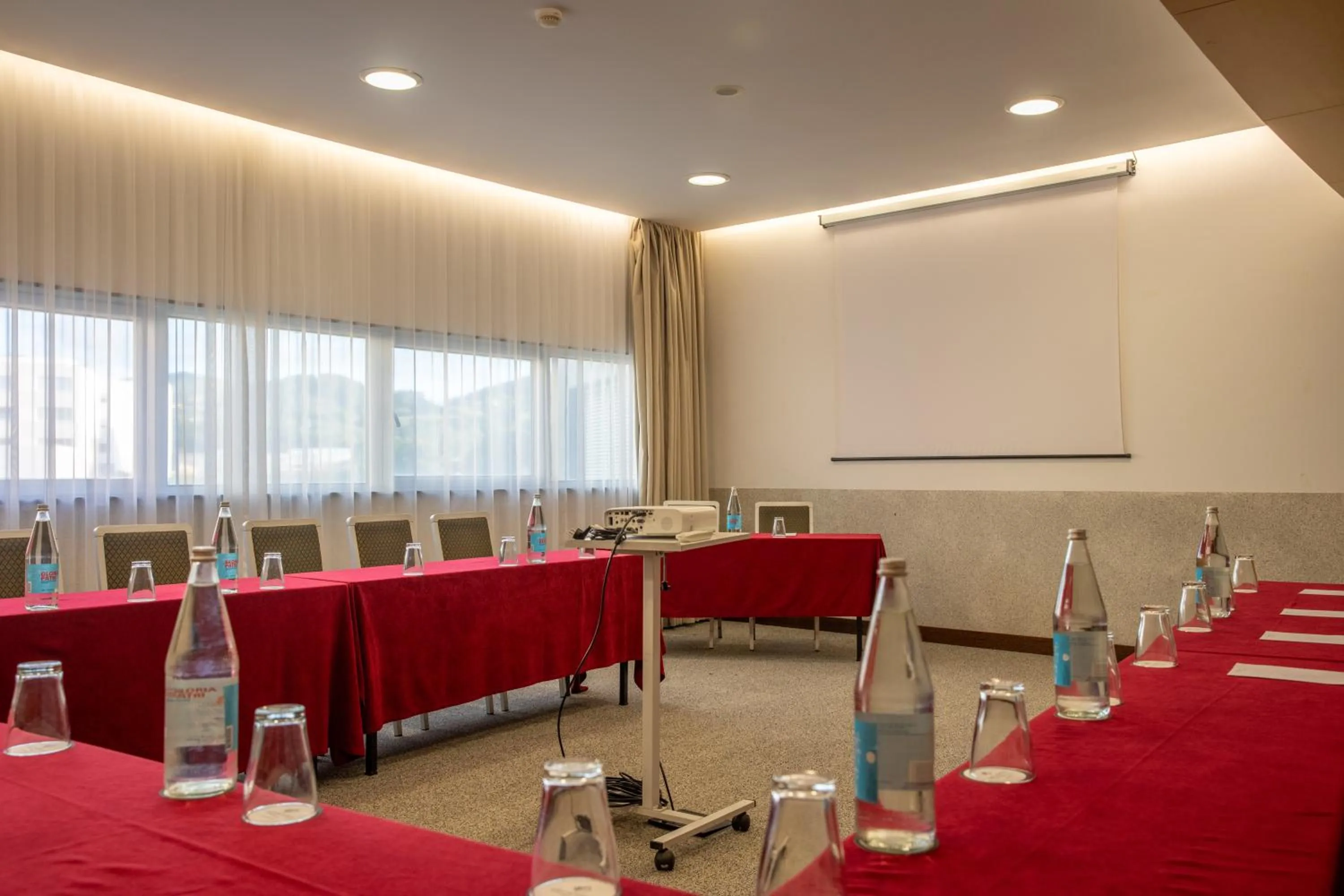 Meeting/conference room in VIP Executive Azores Hotel