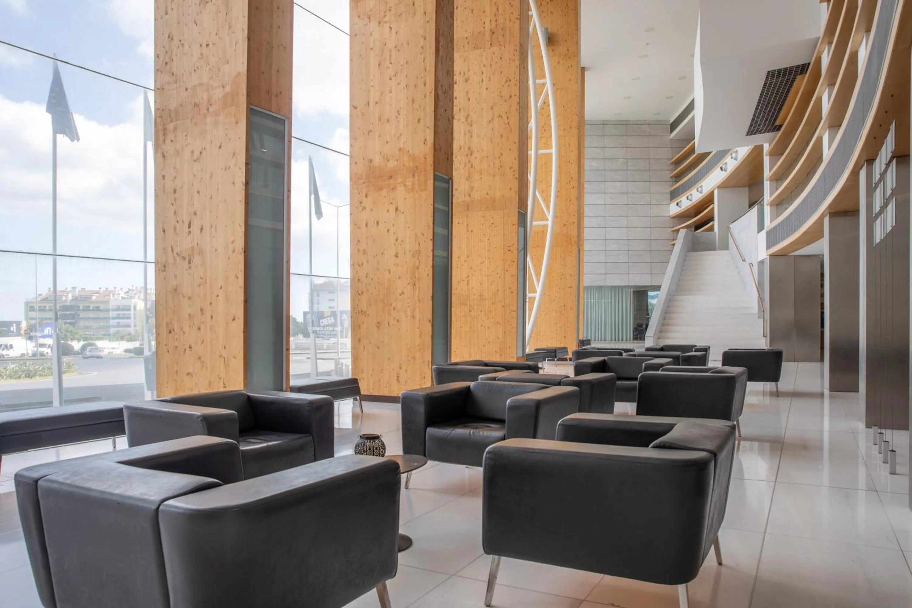 Lobby or reception in VIP Executive Azores Hotel