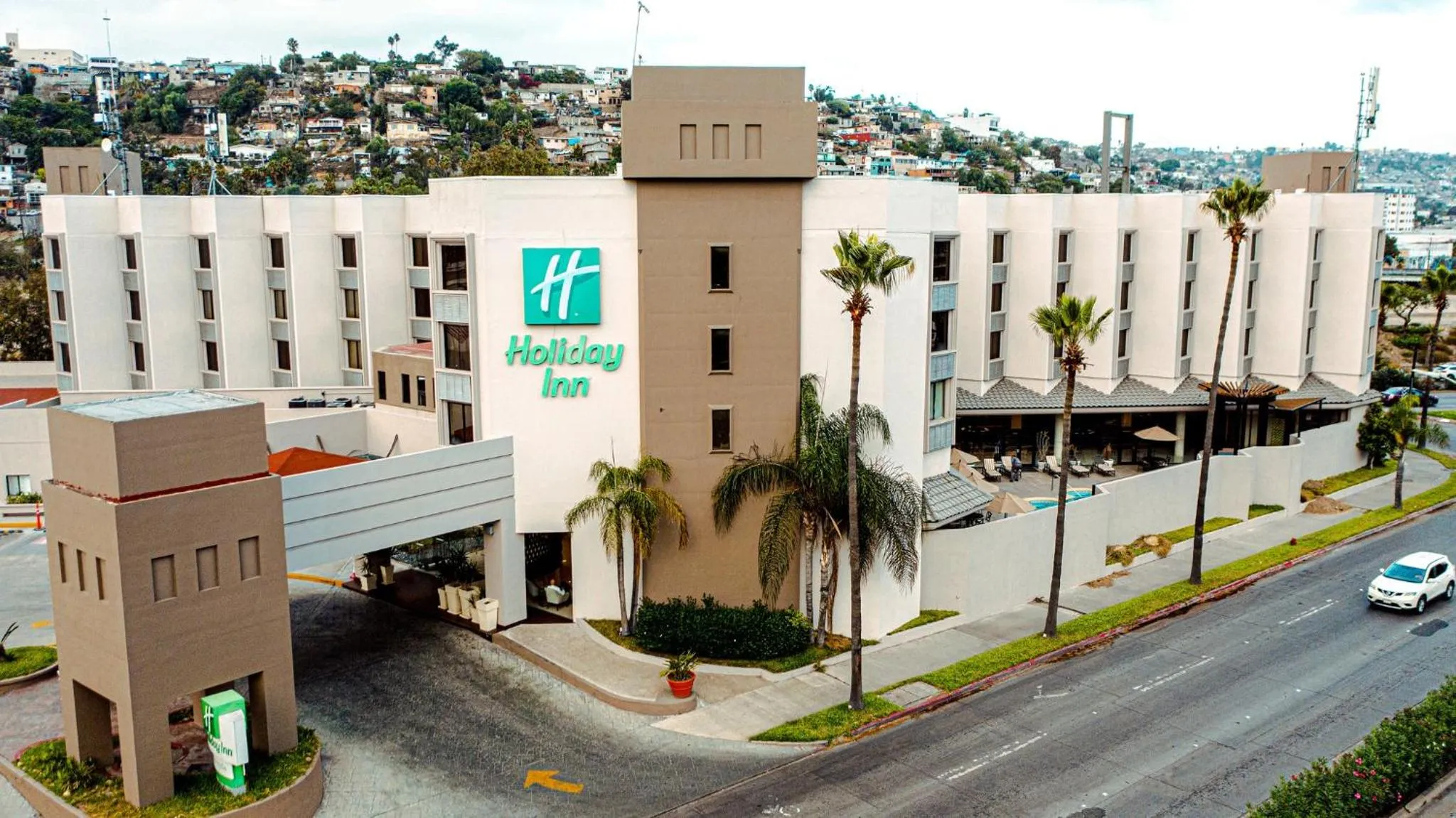Property building in Holiday Inn Tijuana Zona Rio by IHG