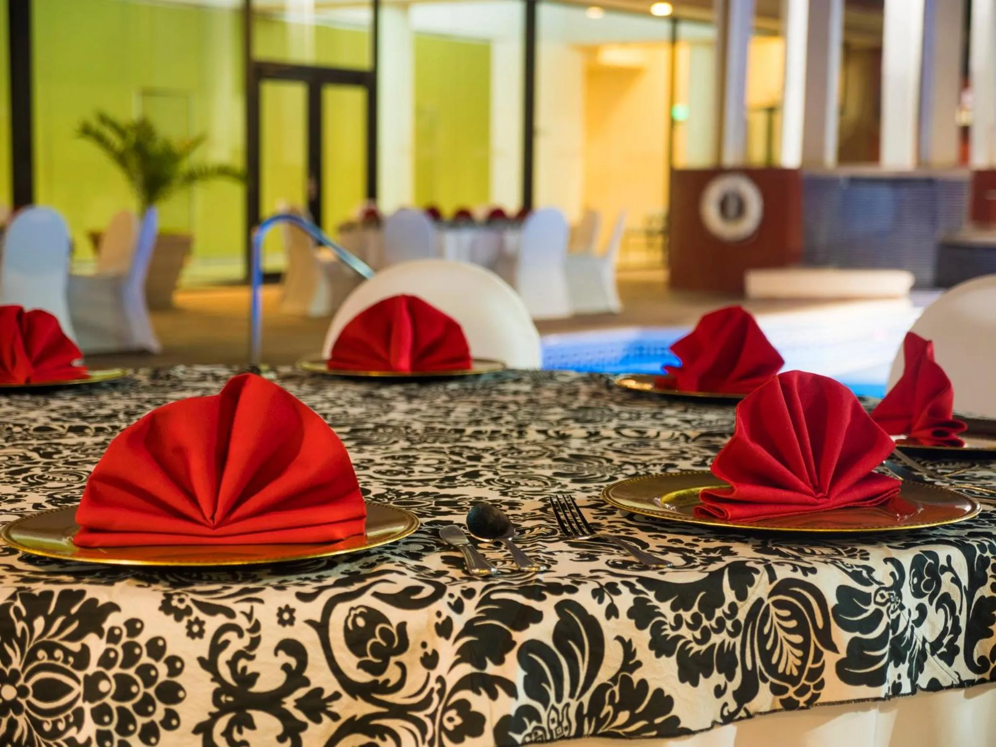 Meeting/conference room in Holiday Inn Tijuana Zona Rio by IHG