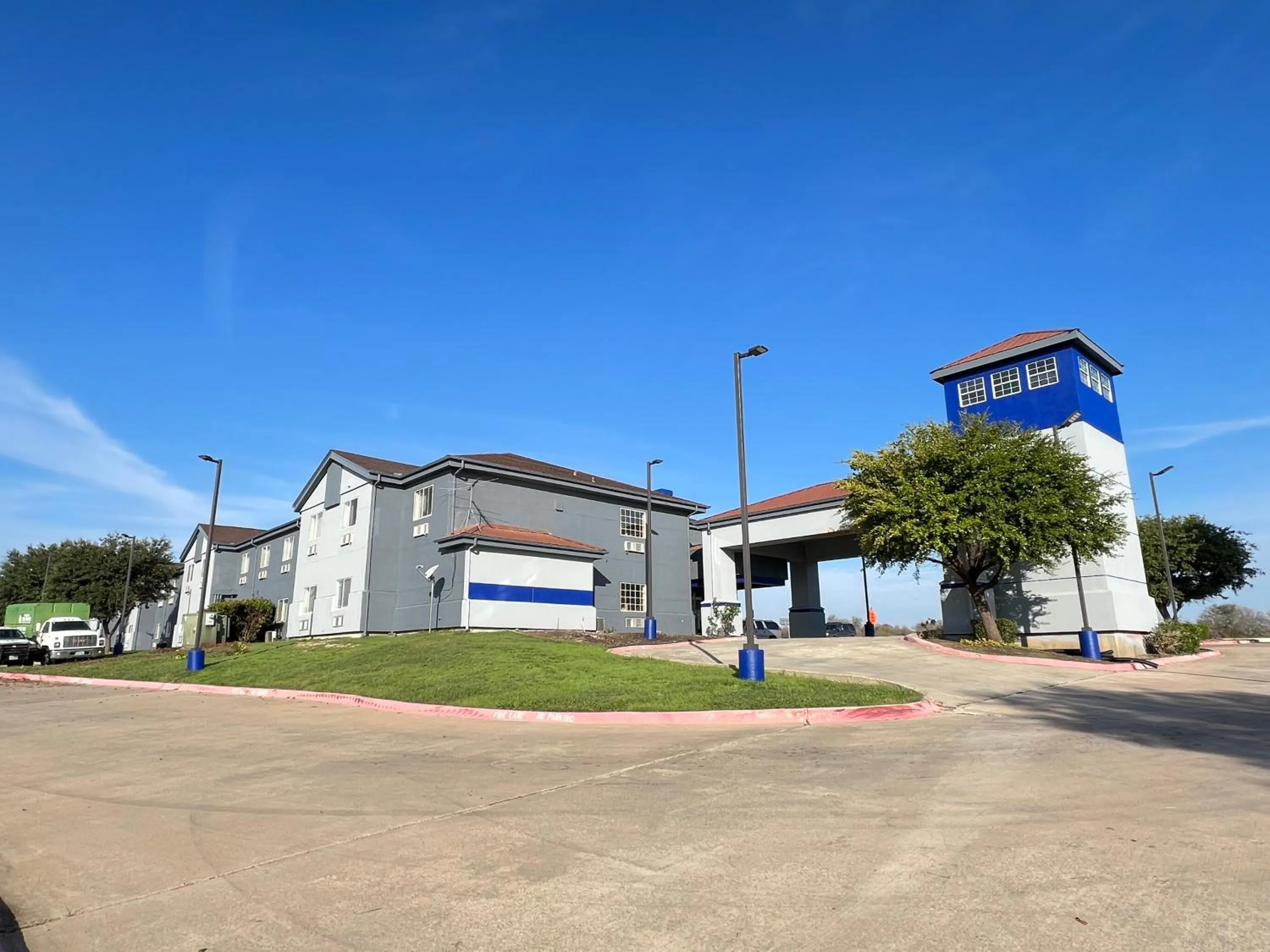 Property building in Americas Best Value Inn & Suites Haltom City Ft. Worth