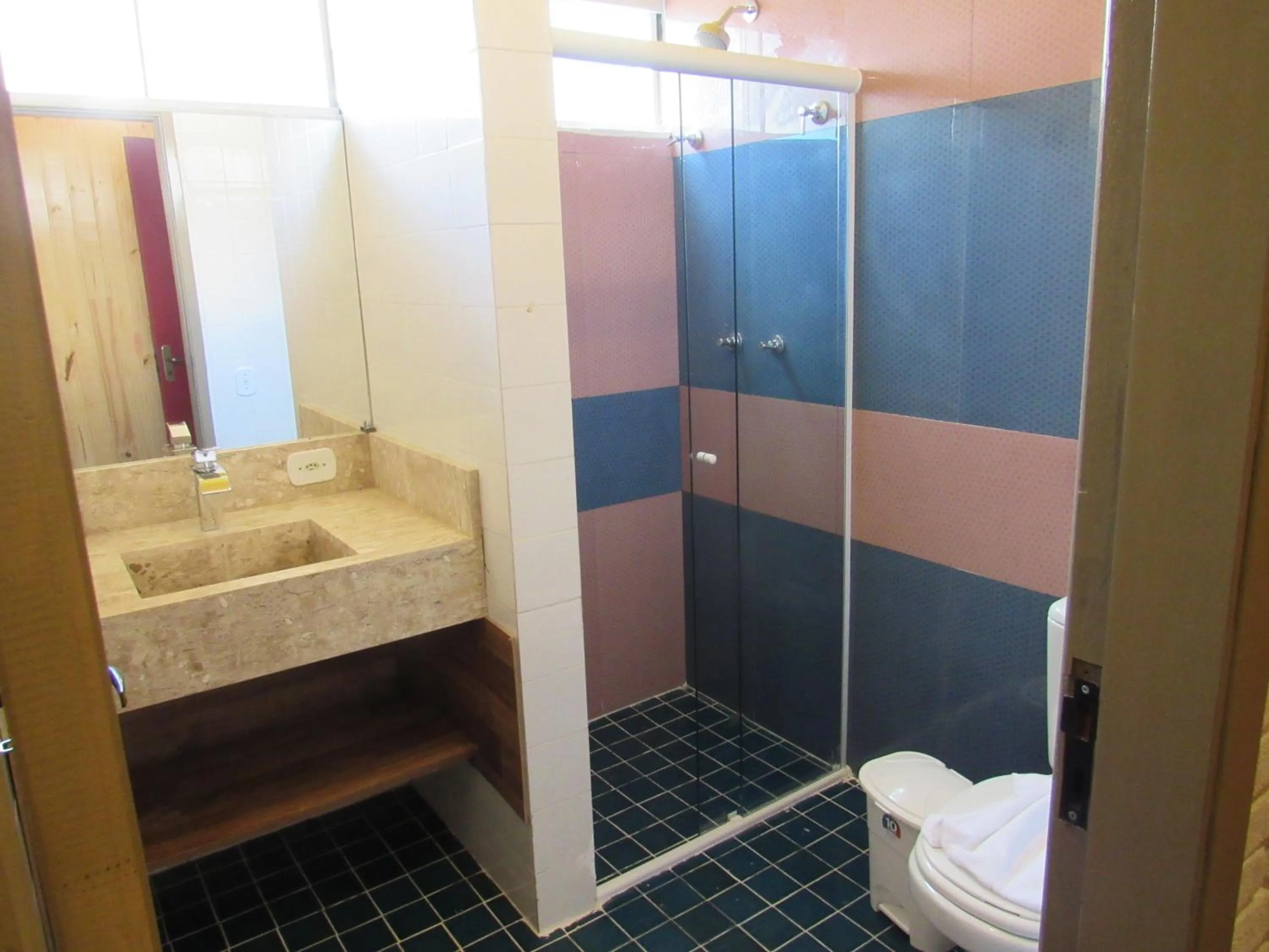 Golden Forest Pousada