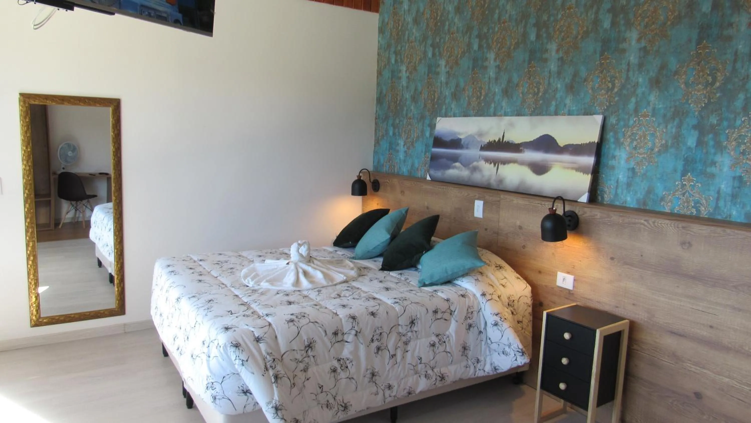 Bed in Golden Forest Pousada