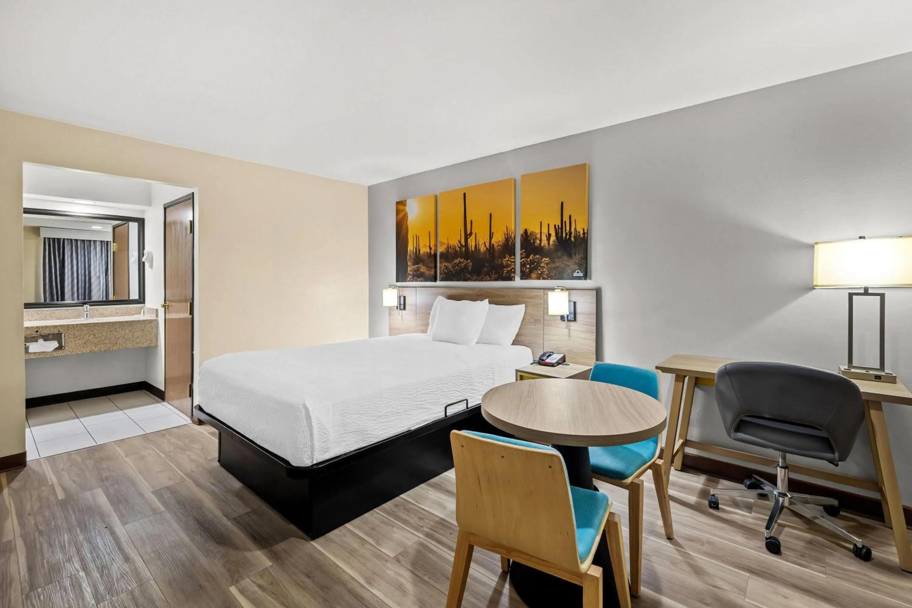 Bed in Days Inn by Wyndham Tucson Airport