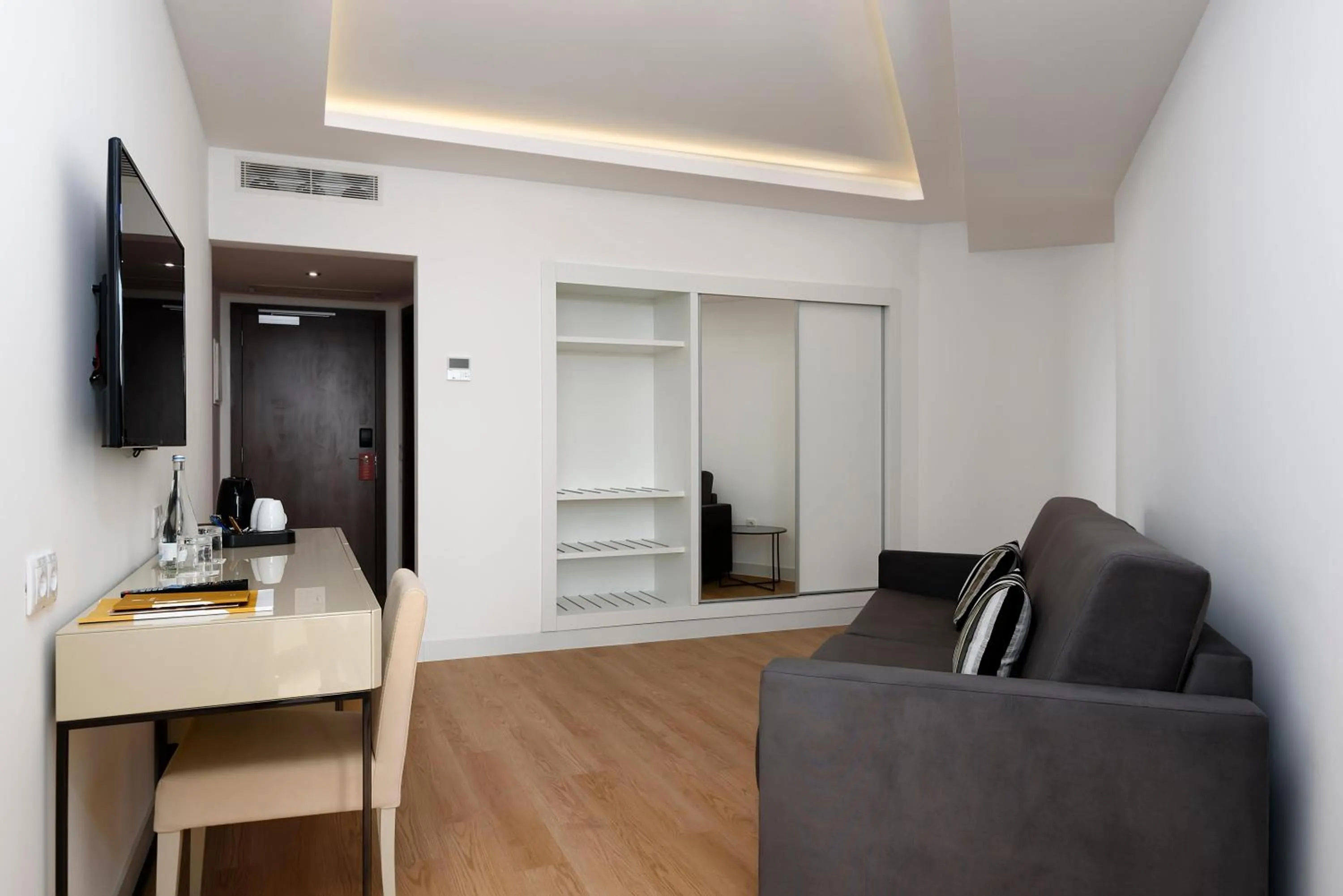 Photo of the whole room in Jupiter Albufeira Hotel - Family & Fun - All Inclusive