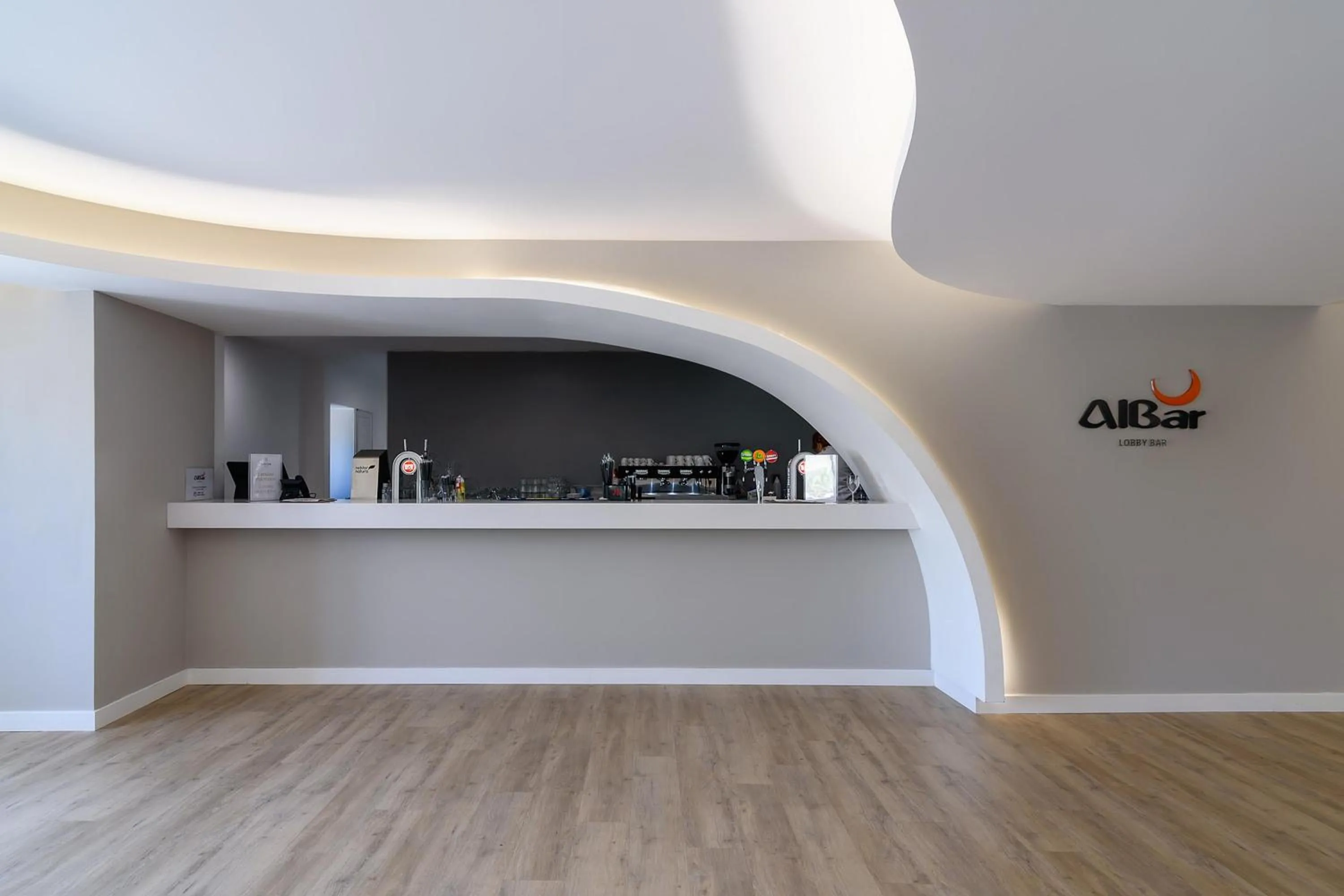 Lobby or reception in Jupiter Albufeira Hotel - Family & Fun - All Inclusive