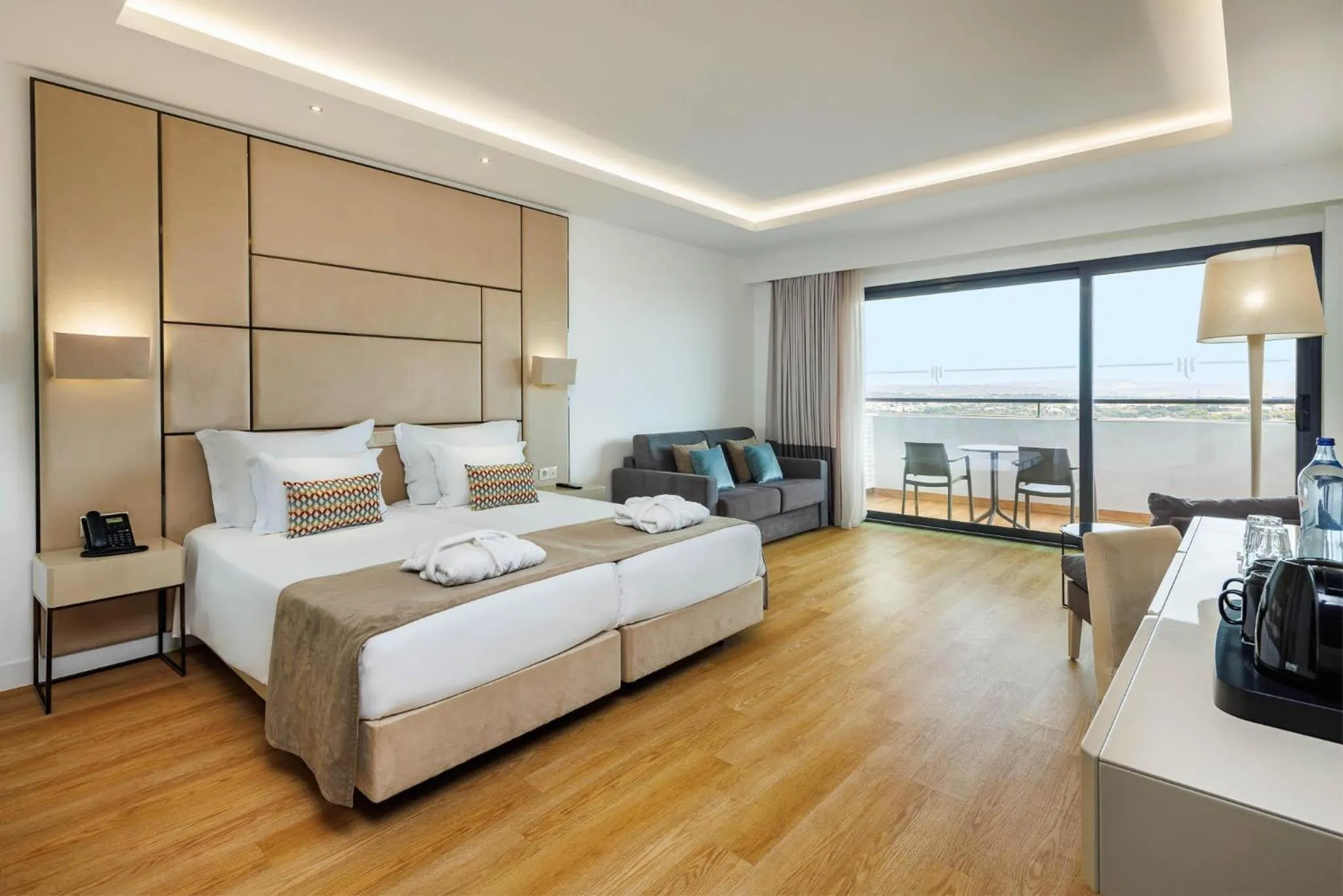 Photo of the whole room, Bed in Jupiter Albufeira Hotel - Family & Fun - All Inclusive