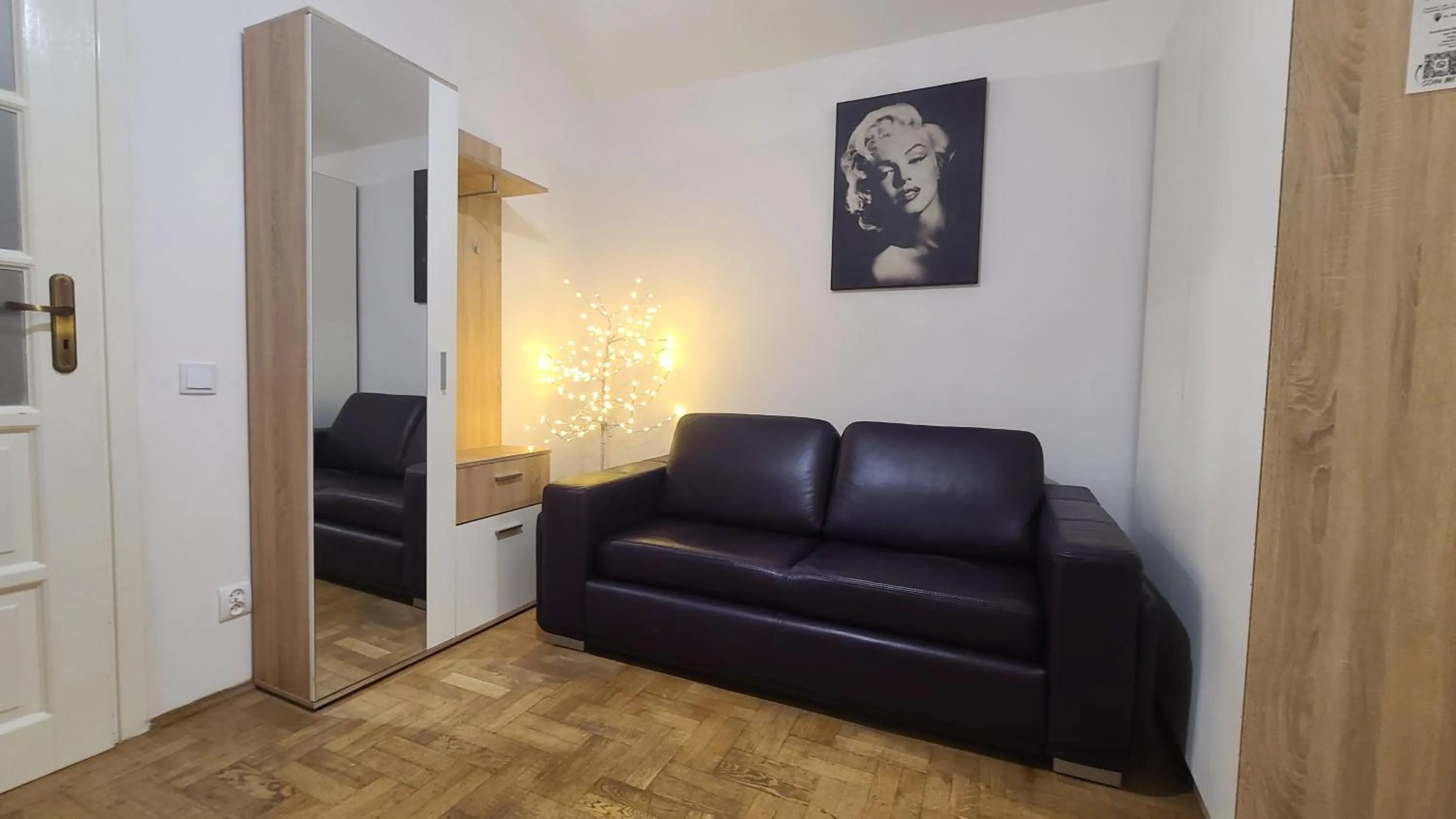 Seating area in Lorf Hostel&Apartments