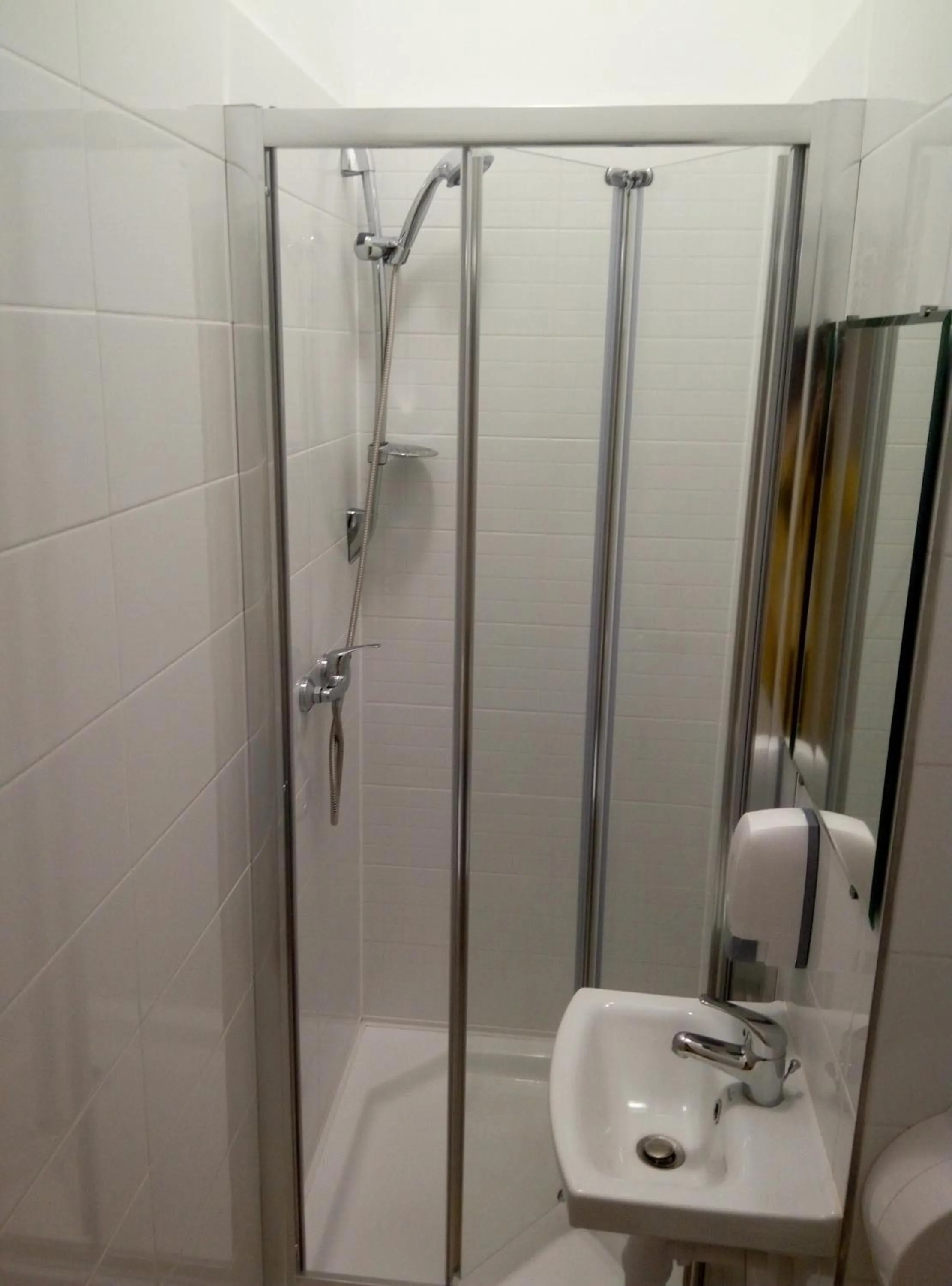 Bathroom in Lorf Hostel&Apartments