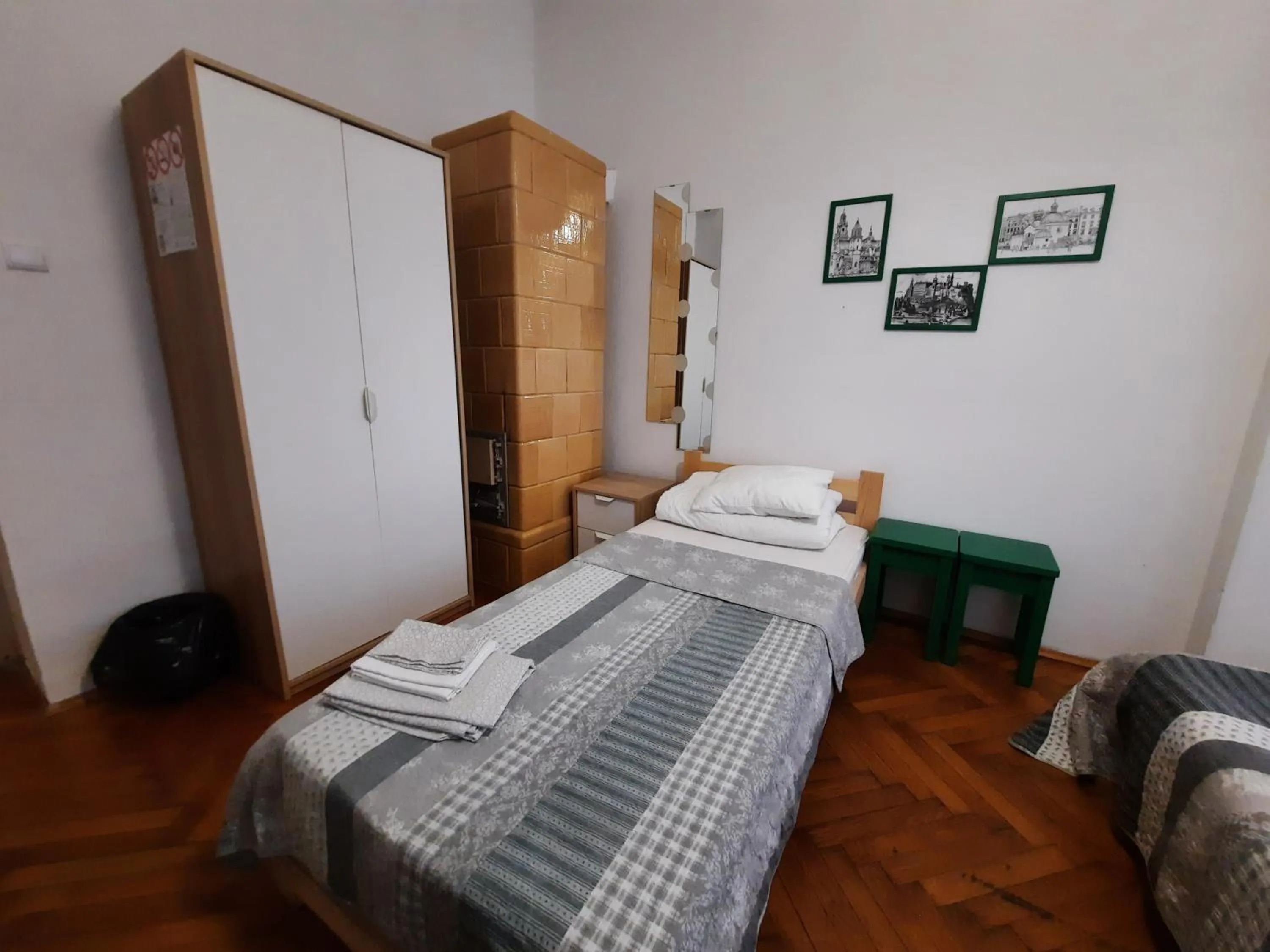 Bed in Lorf Hostel&Apartments