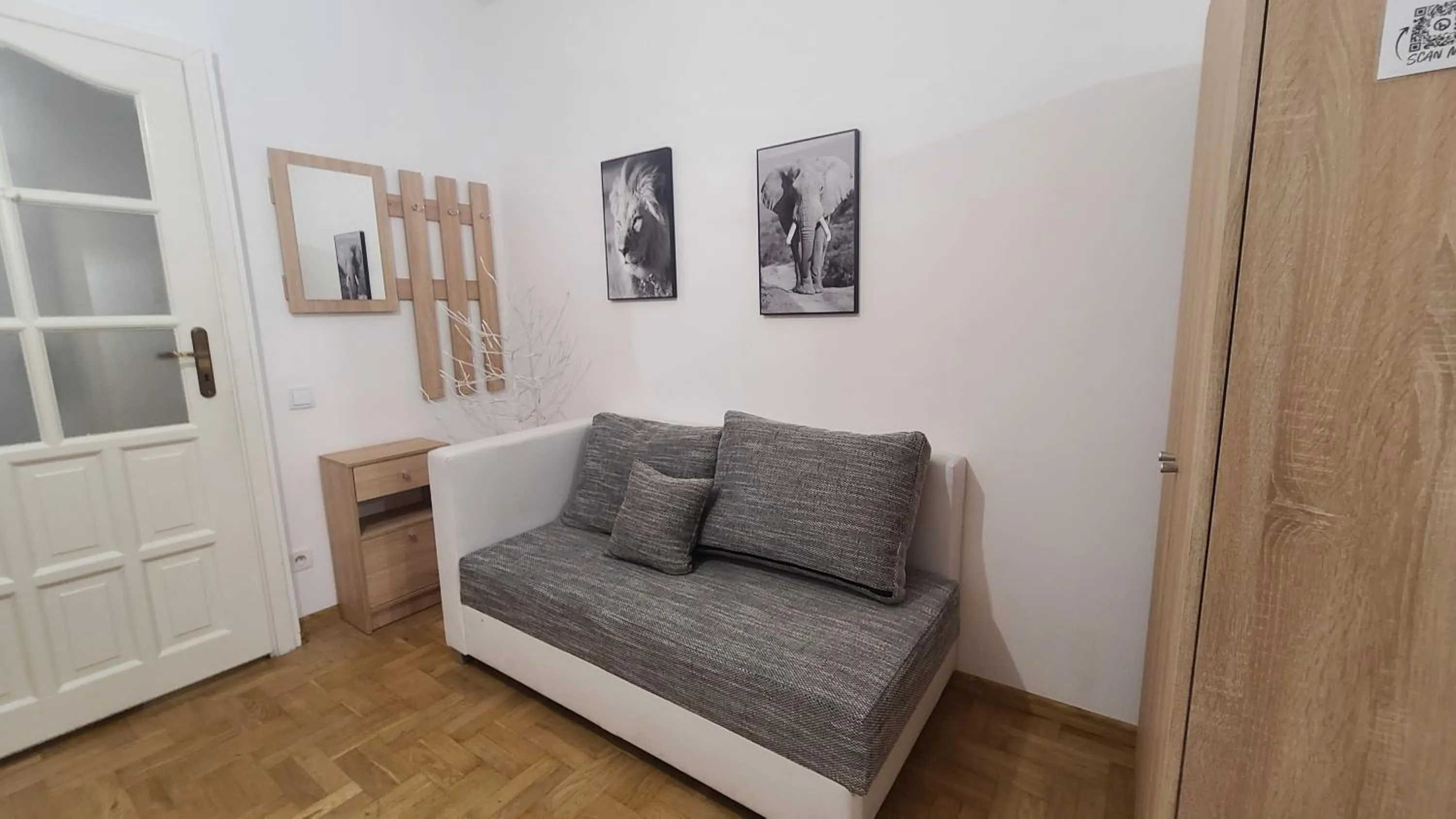 Seating area in Lorf Hostel&Apartments