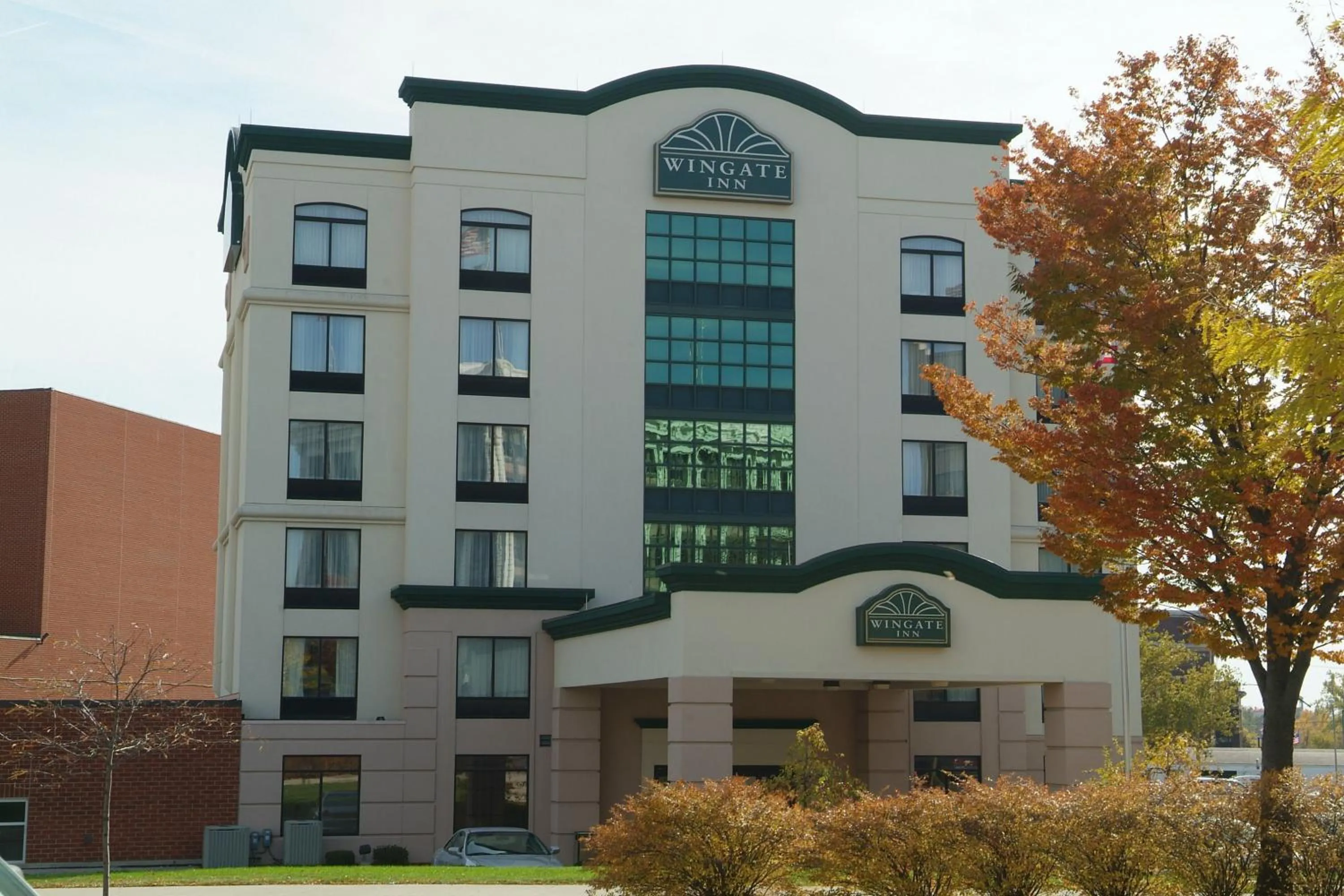 Property building in Wingate by Wyndham Lima