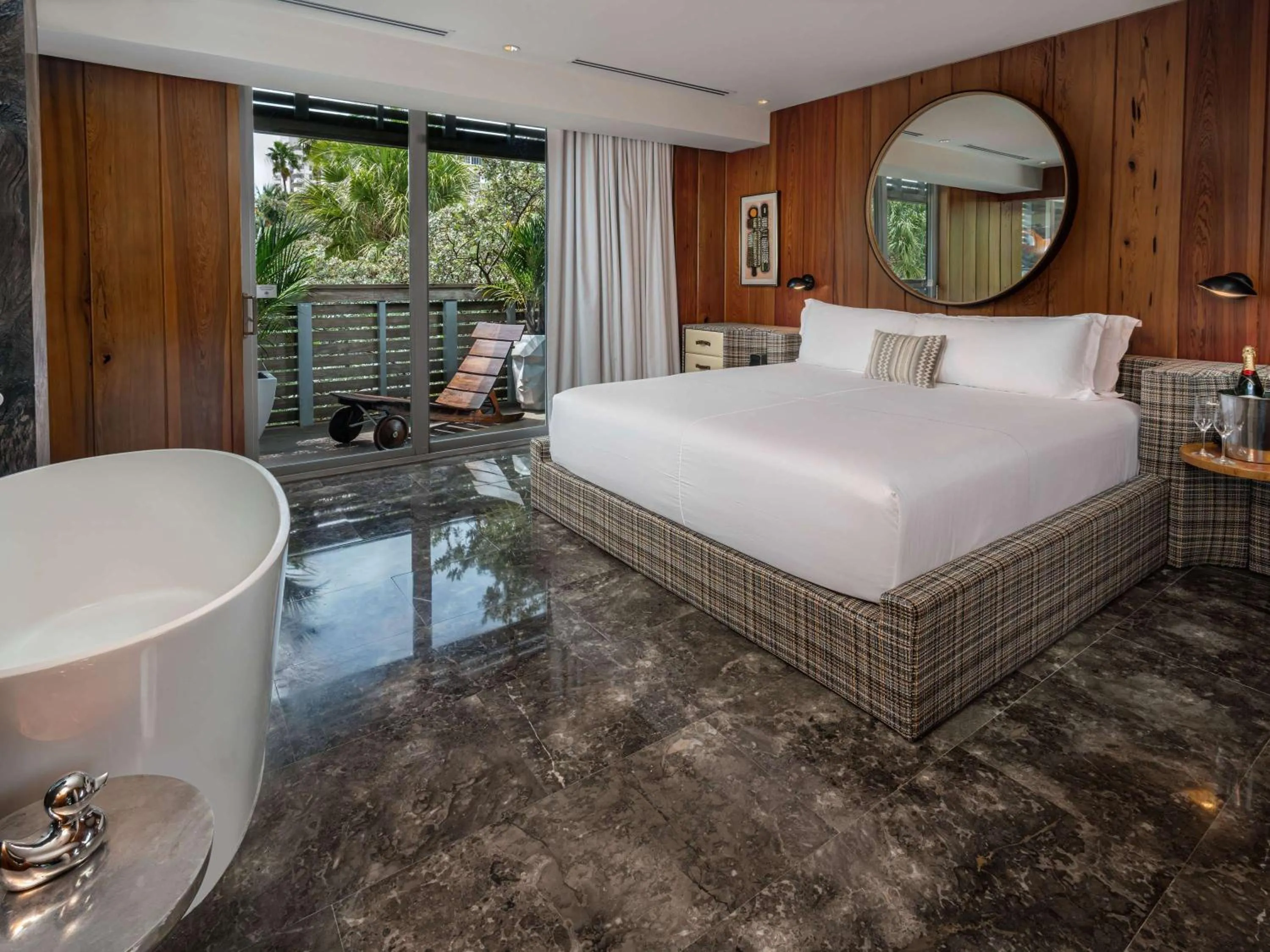 Bedroom, Bed in SLS South Beach