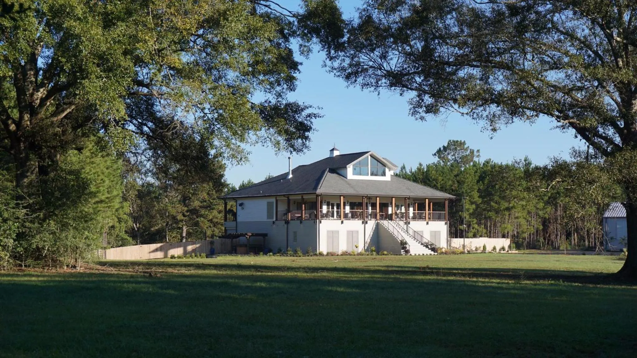 Facade/entrance in Bienvenue Mon Ami Bed and Breakfast