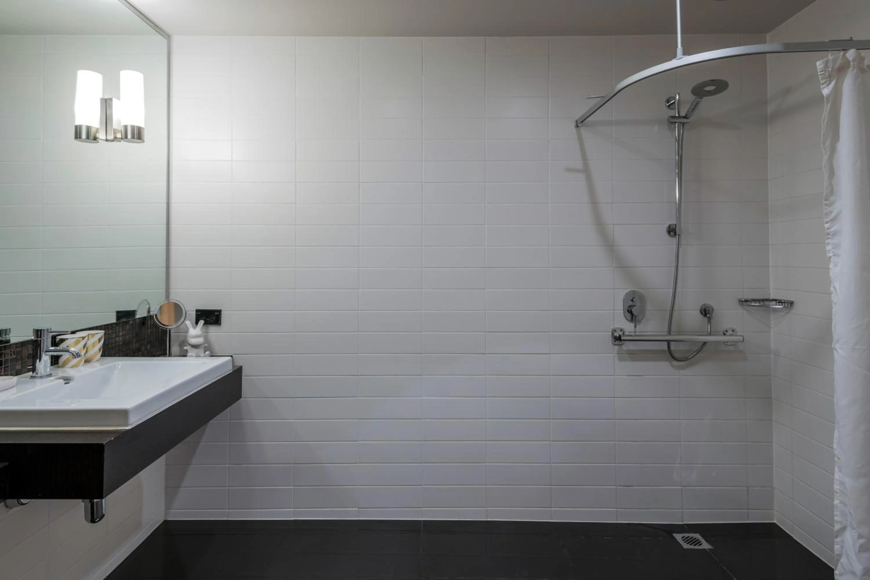 Bathroom in Museum Apartment Hotel, Independent Collection by EVT