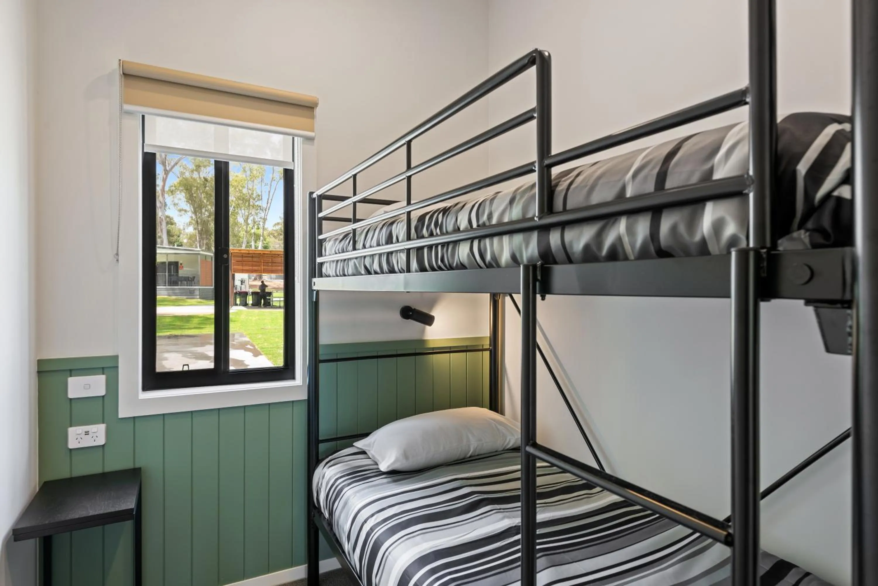 Bedroom, Bed in Discovery Parks - Clare