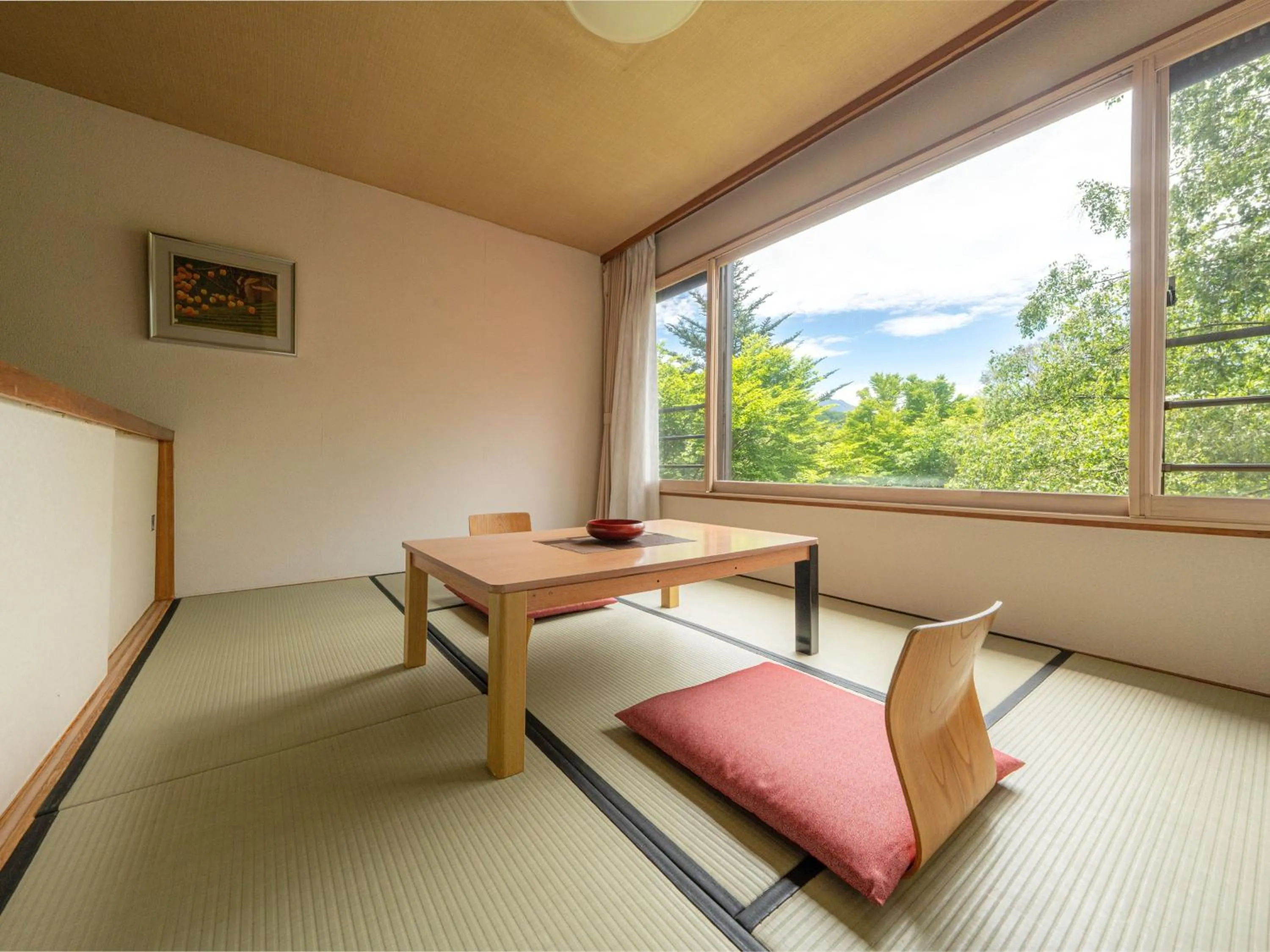 Seating area in Okunikko Konishi Hotel
