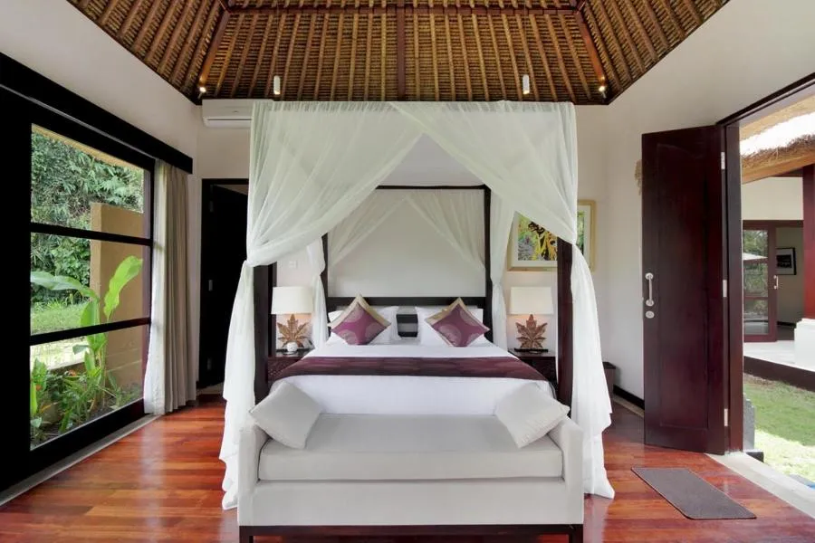 Bed in Villa Amrita
