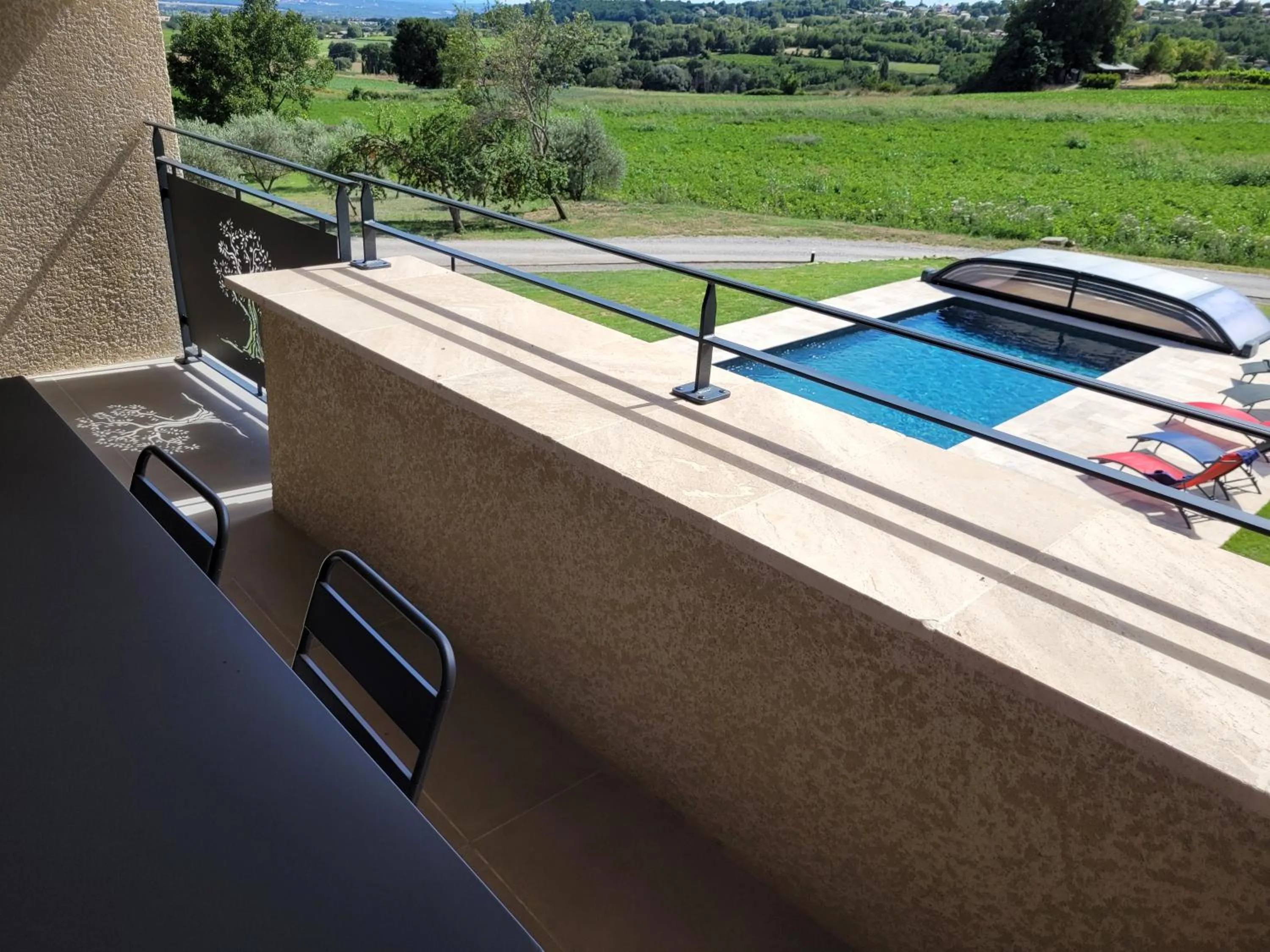 Patio in la bastide de l'adrech