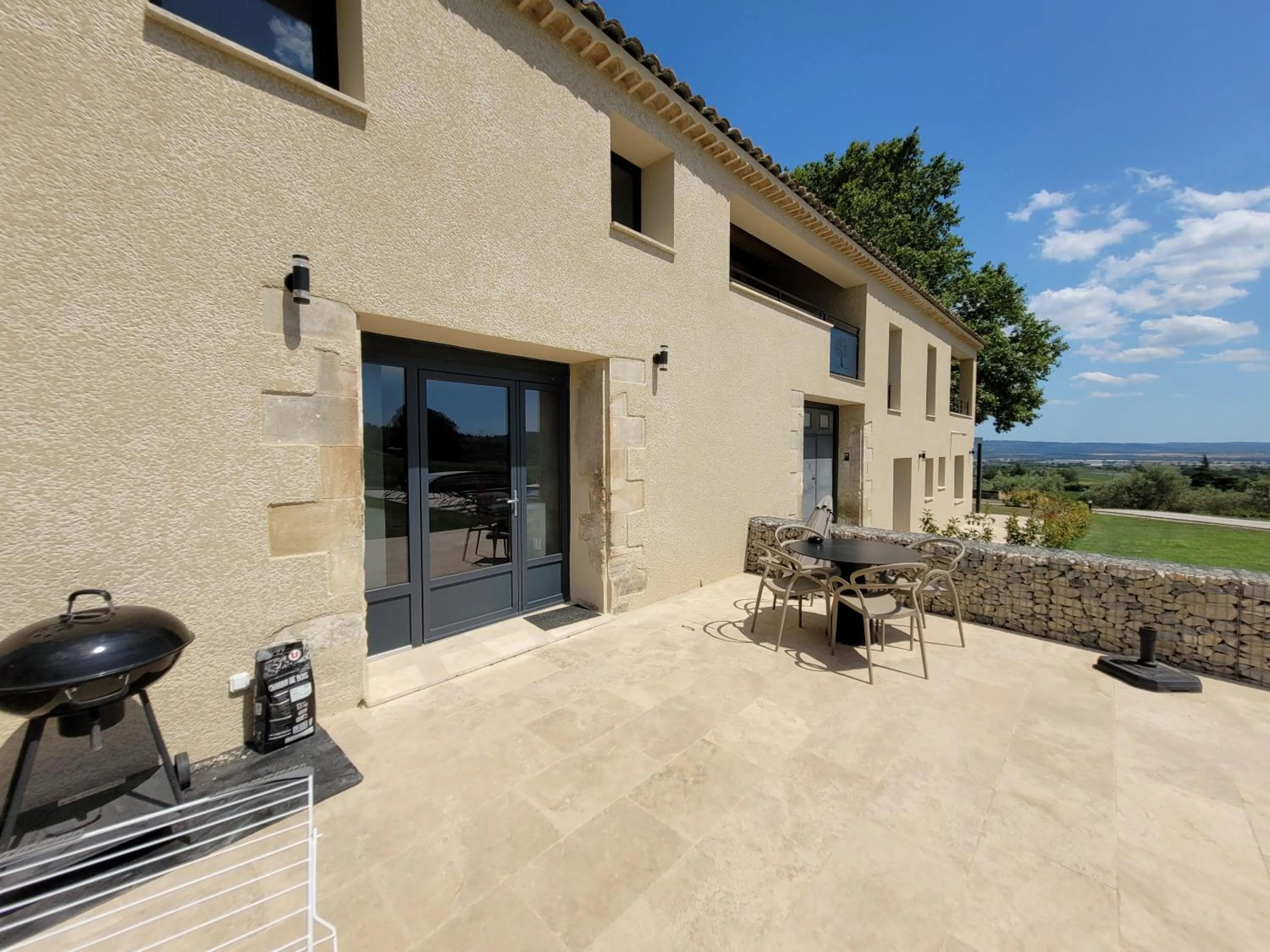 Property building in la bastide de l'adrech