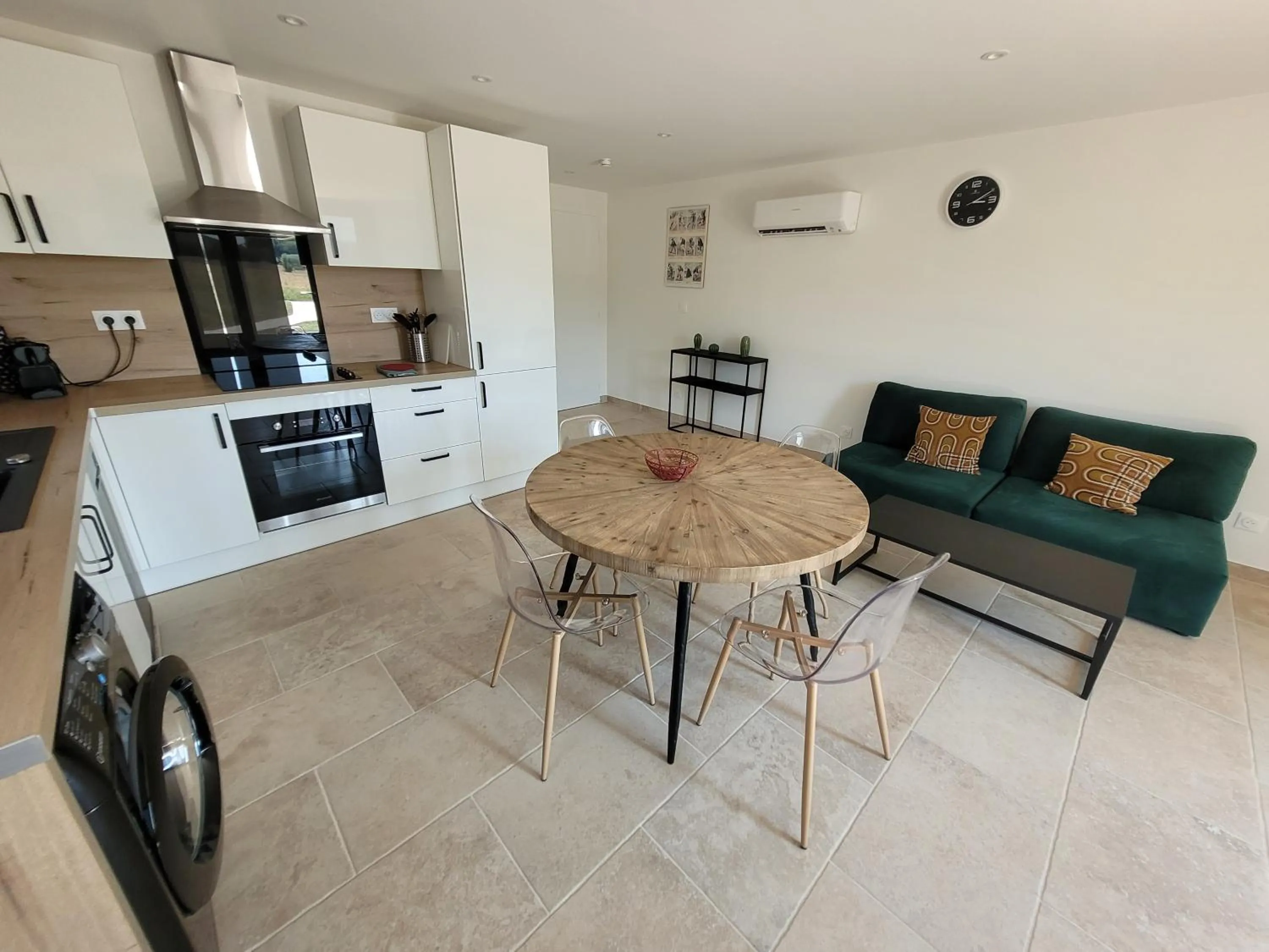 Seating area in la bastide de l'adrech