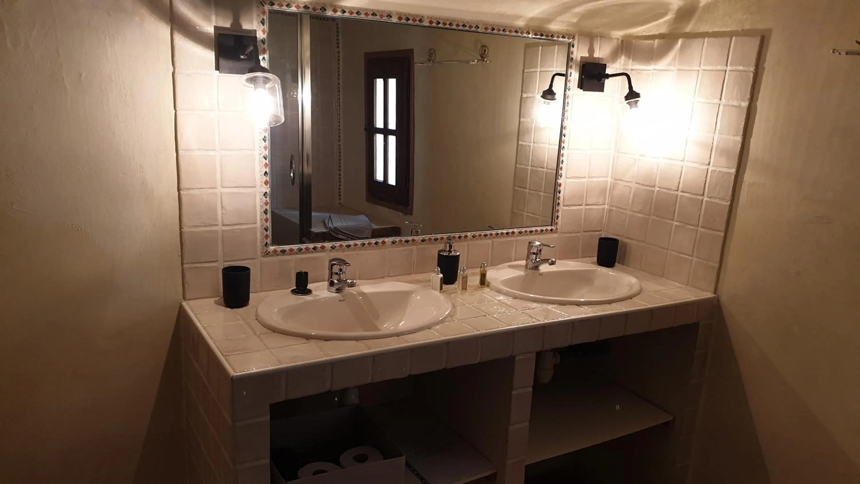 Bathroom in la bastide de l'adrech