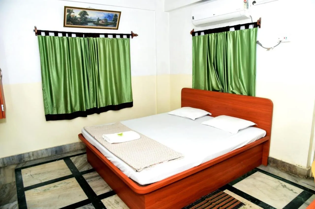 Bed in Janata Hotel