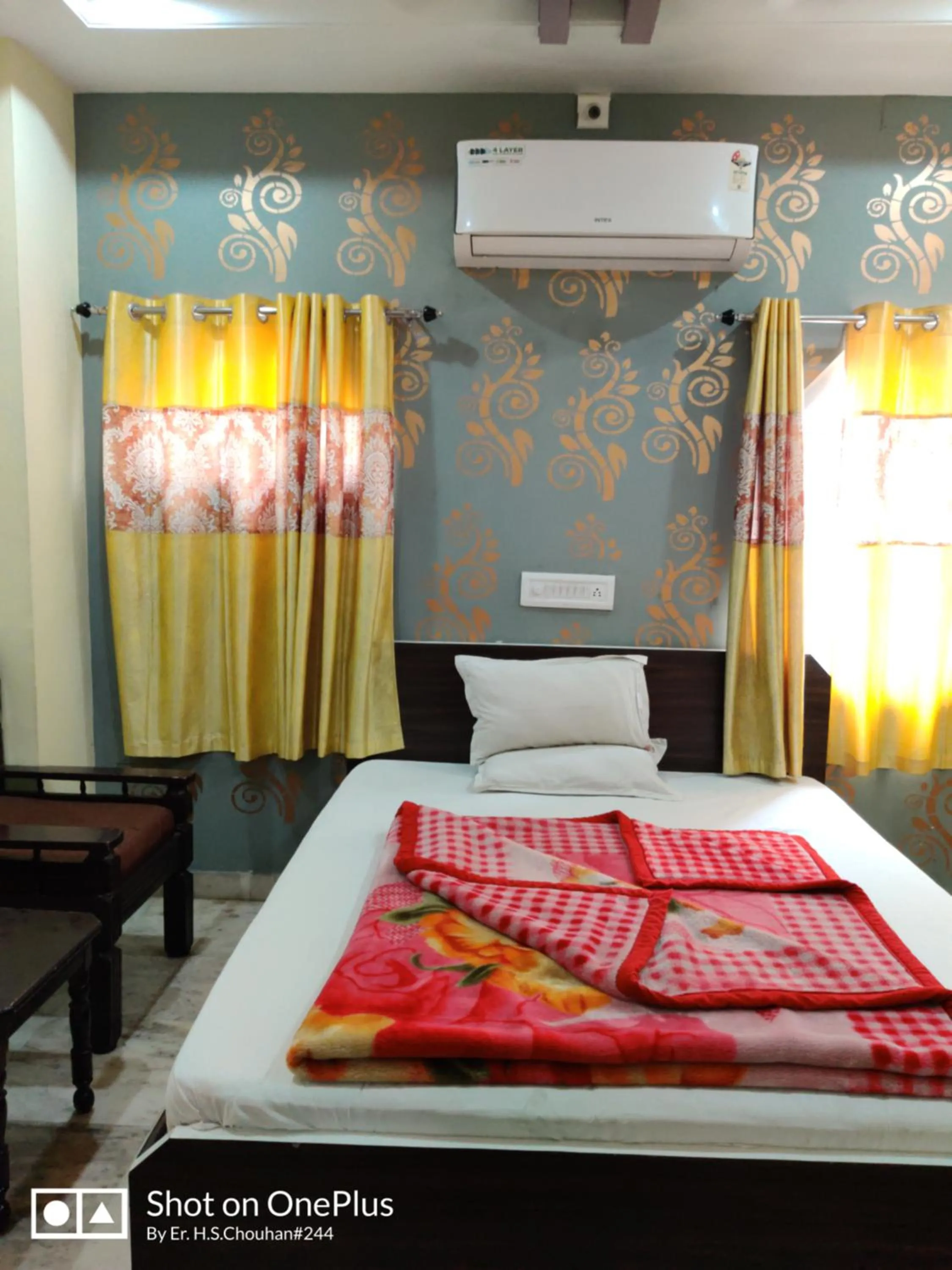 Superior Double Room in Hotel Gokul Palace