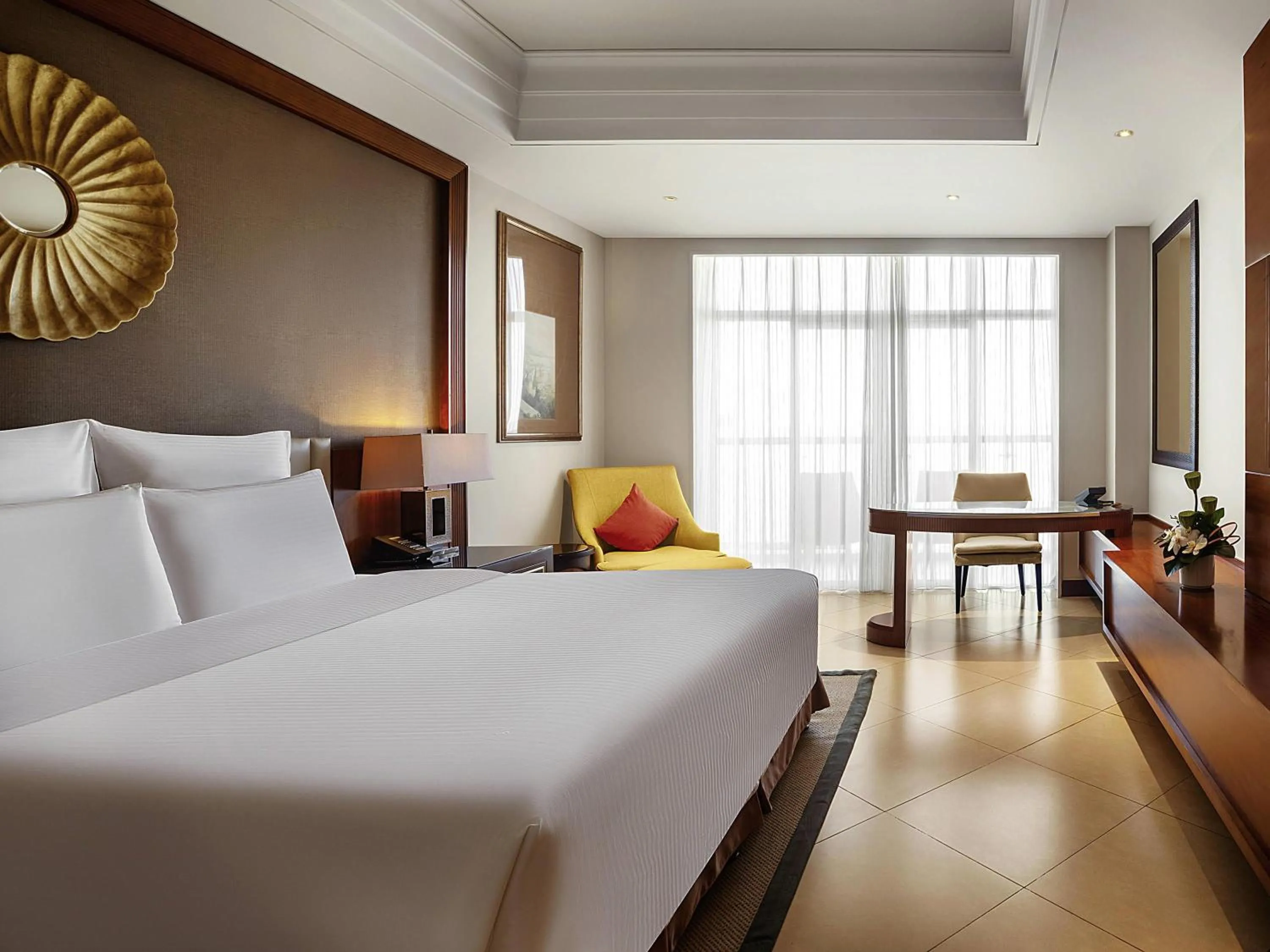 Bedroom, Bed in Pullman Haikou