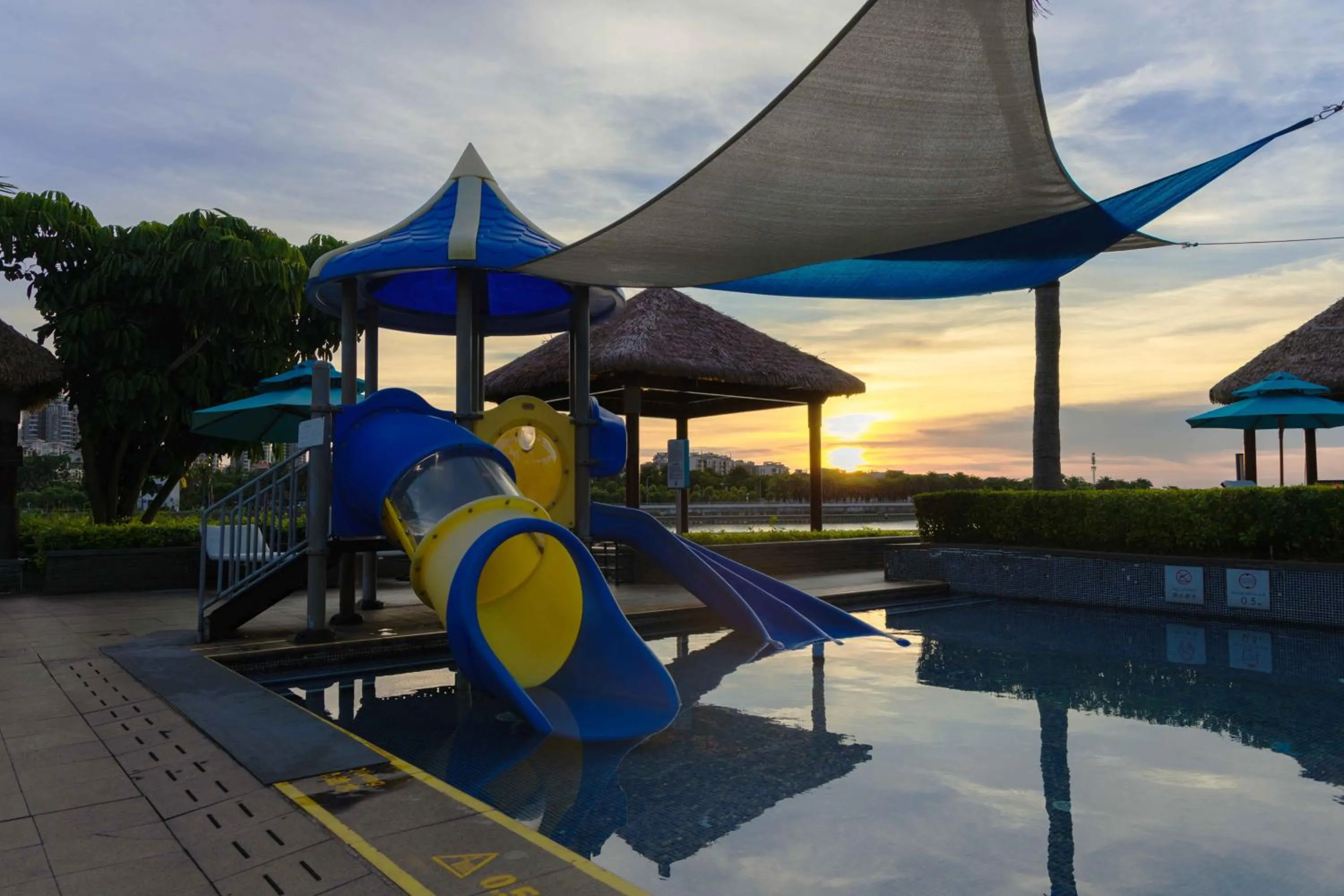 Aqua park in Pullman Haikou