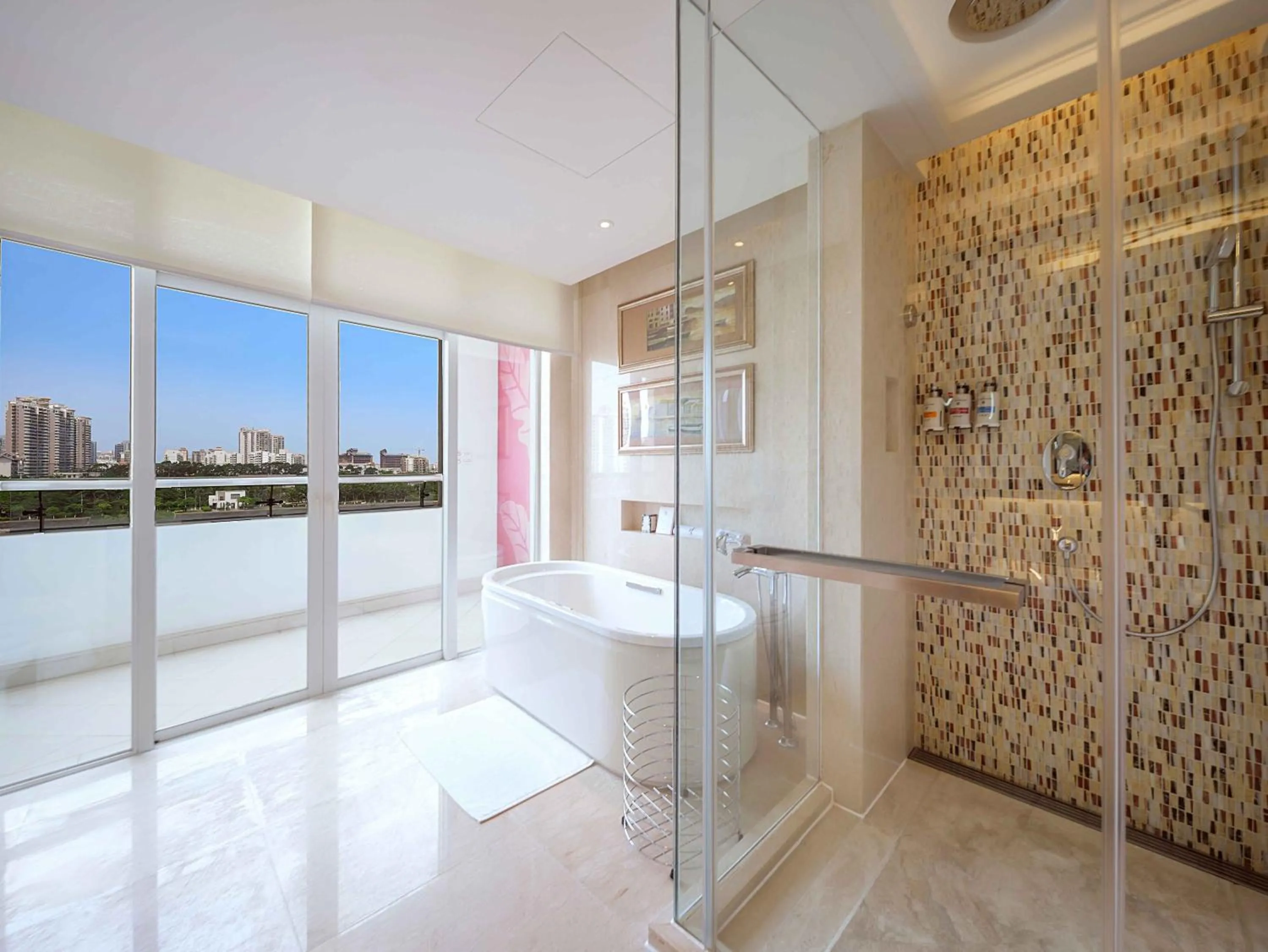 Bathroom in Pullman Haikou