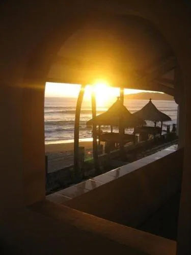 Facade/entrance in 77 Sunset Plaza