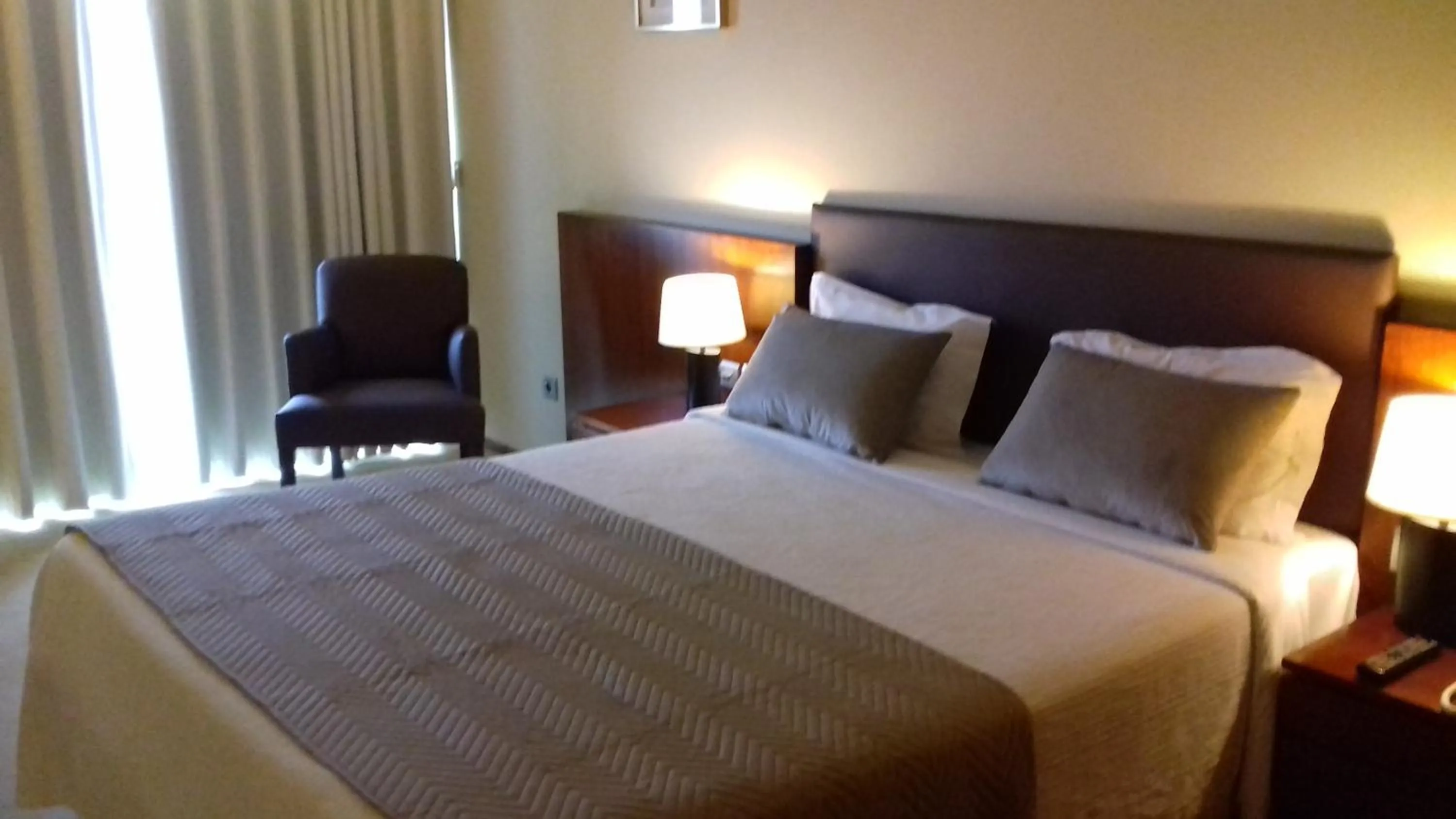 Bed in Santana Hotel & SPA