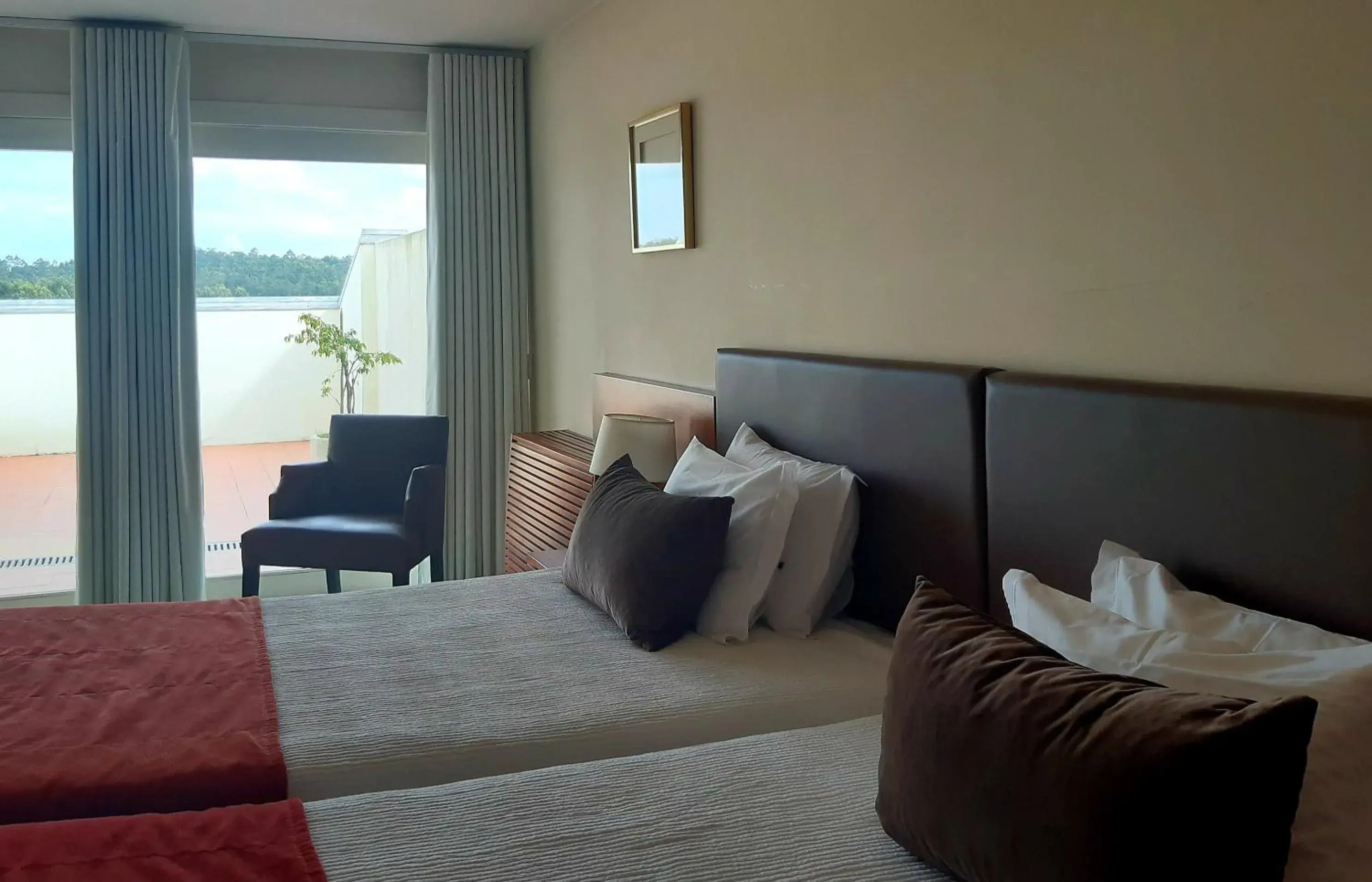 Twin Room with Balcony in Santana Hotel & SPA Twin Room with Balcony in Santana Hotel & SPA