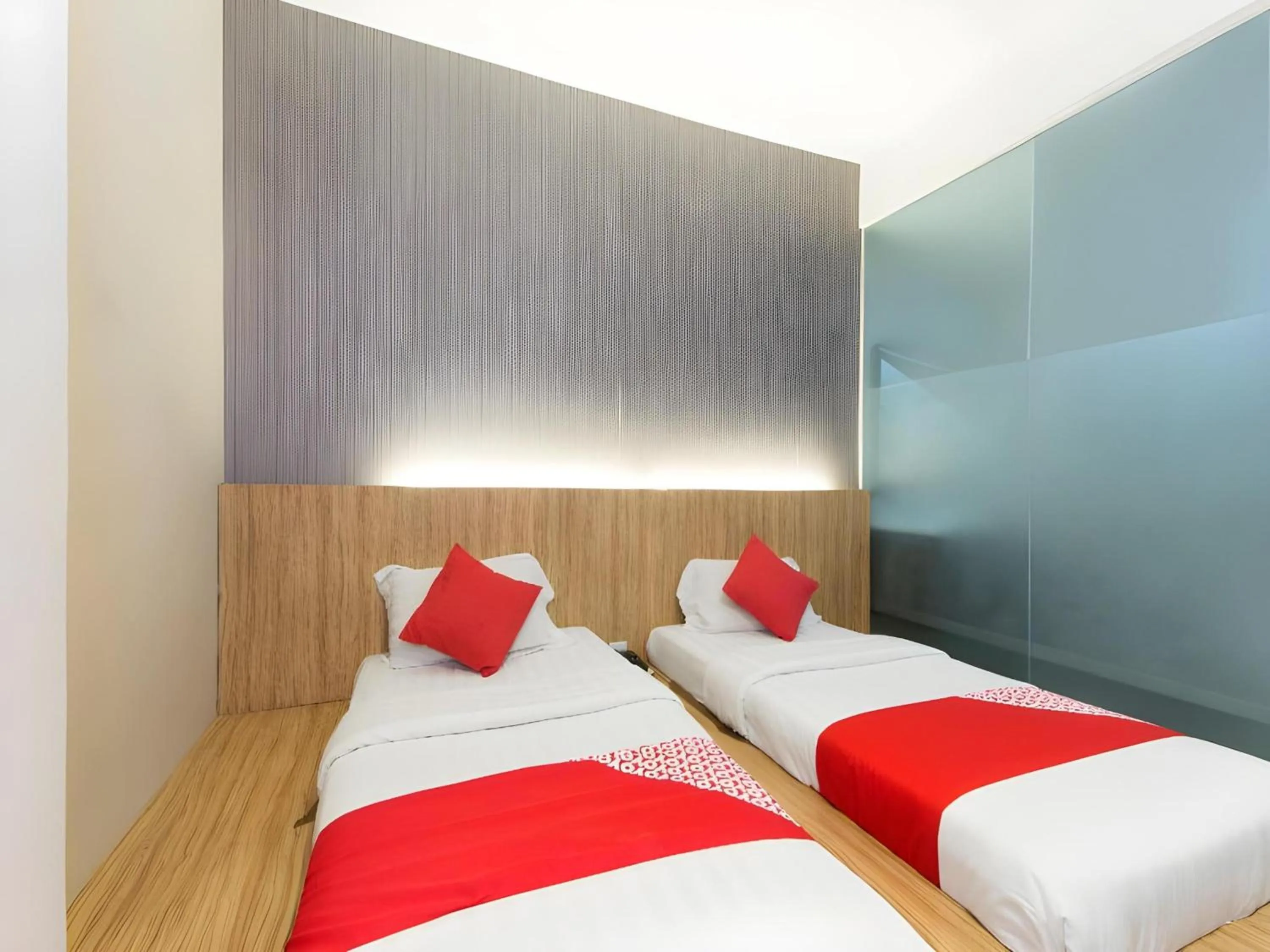 Photo of the whole room, Bed in Hotel O 340 Comfort Hotel