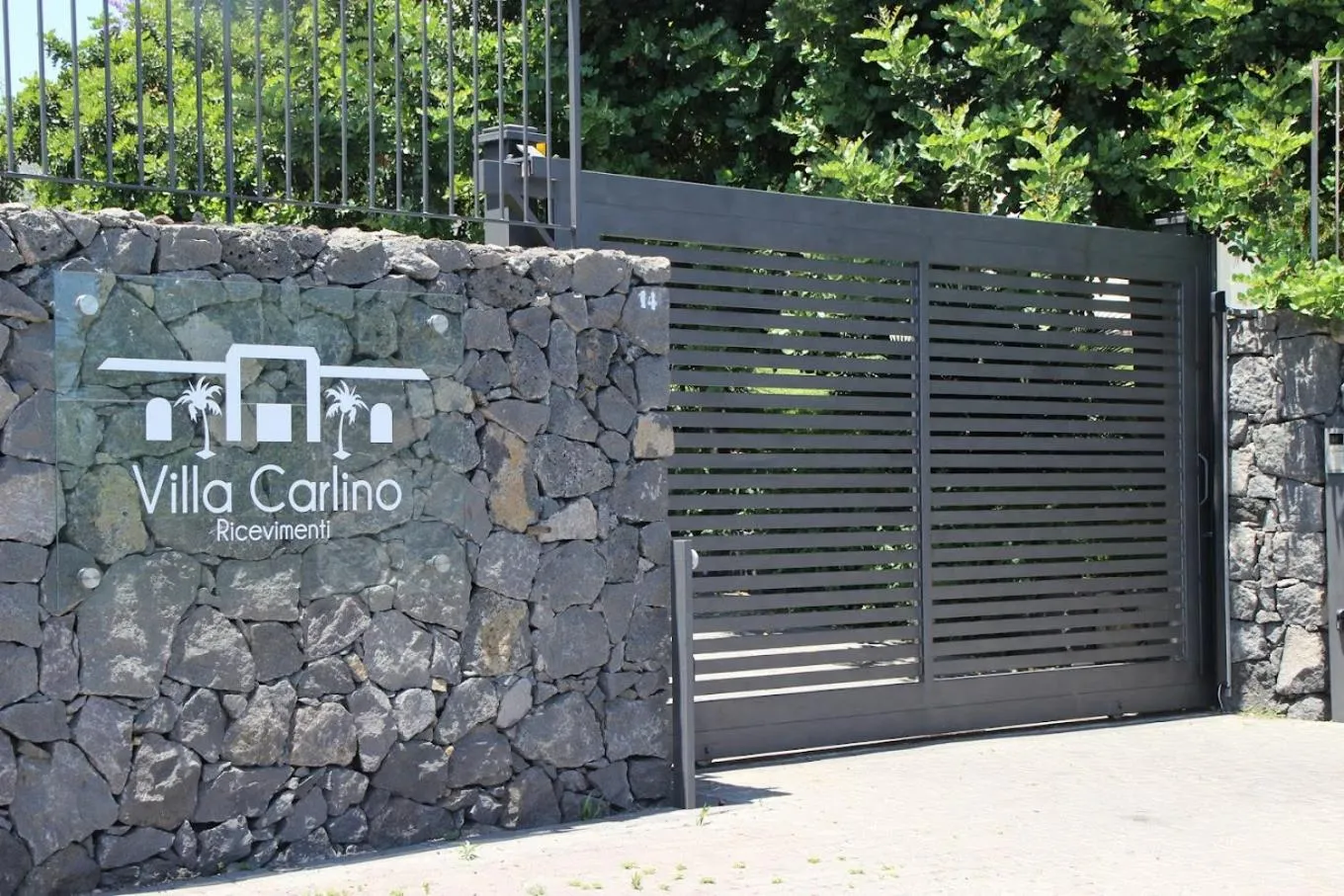 Villa Carlino House