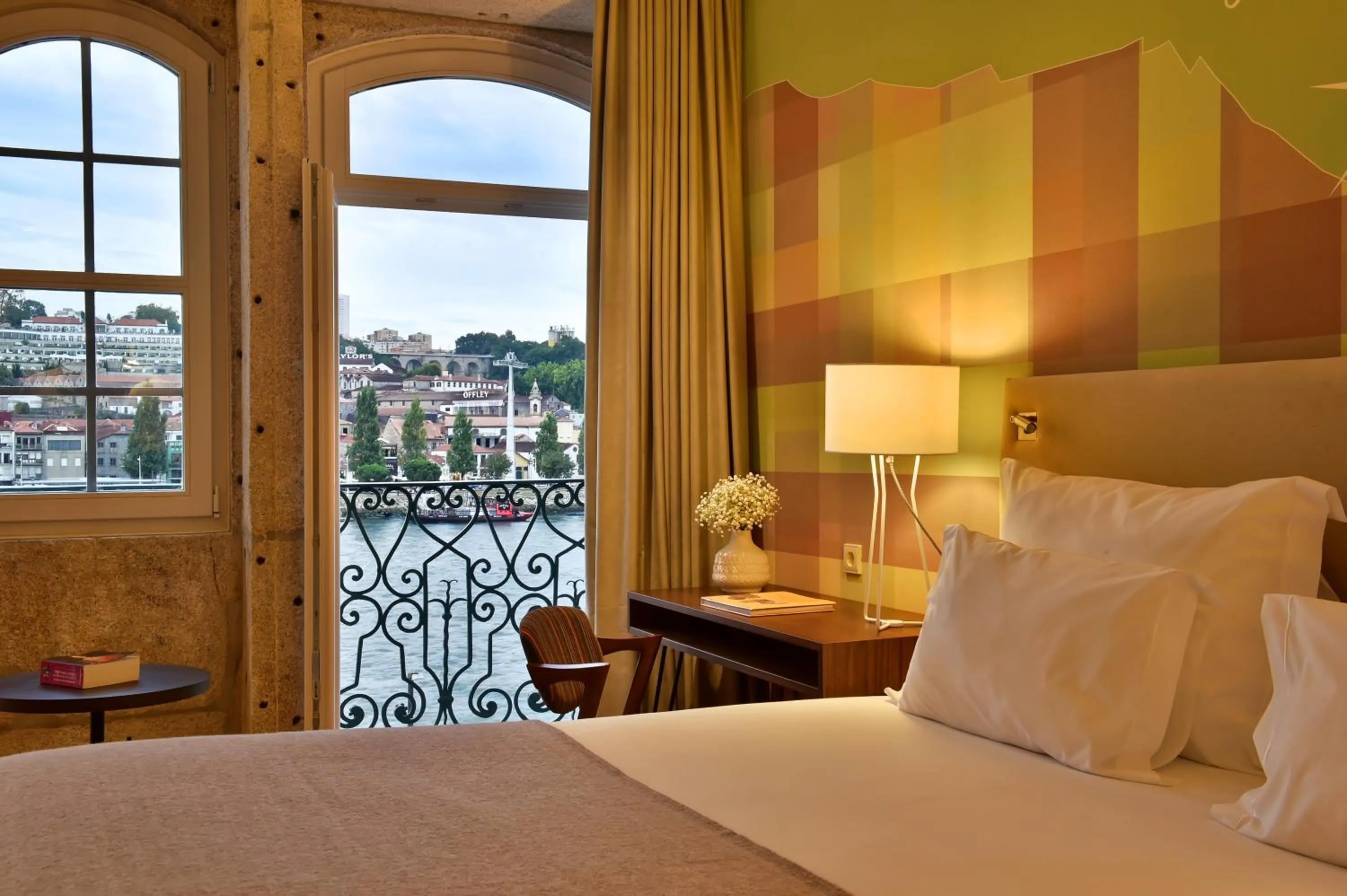 Bedroom, Bed in Pestana Vintage Porto Hotel & World Heritage Site