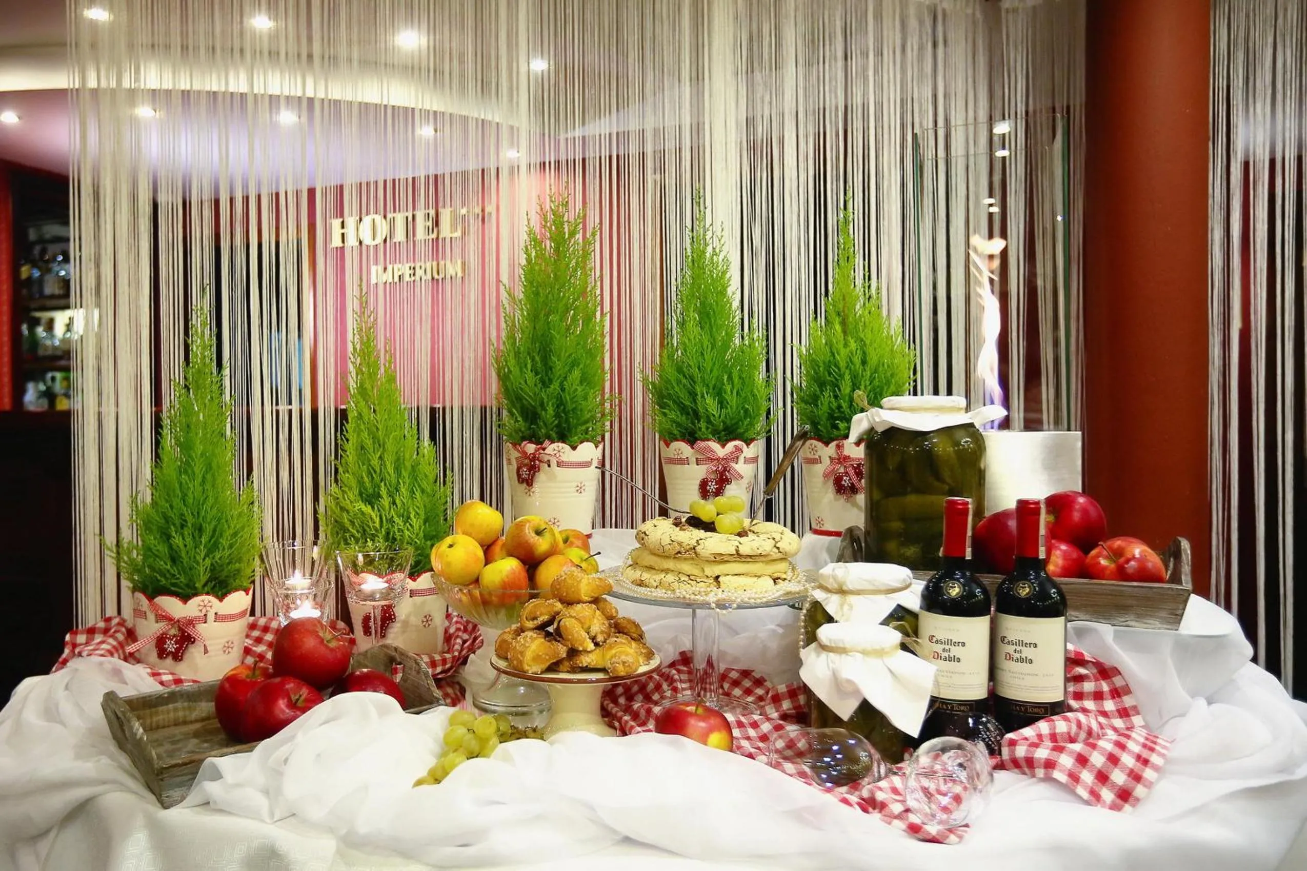 Food and drinks in Hotel Imperium