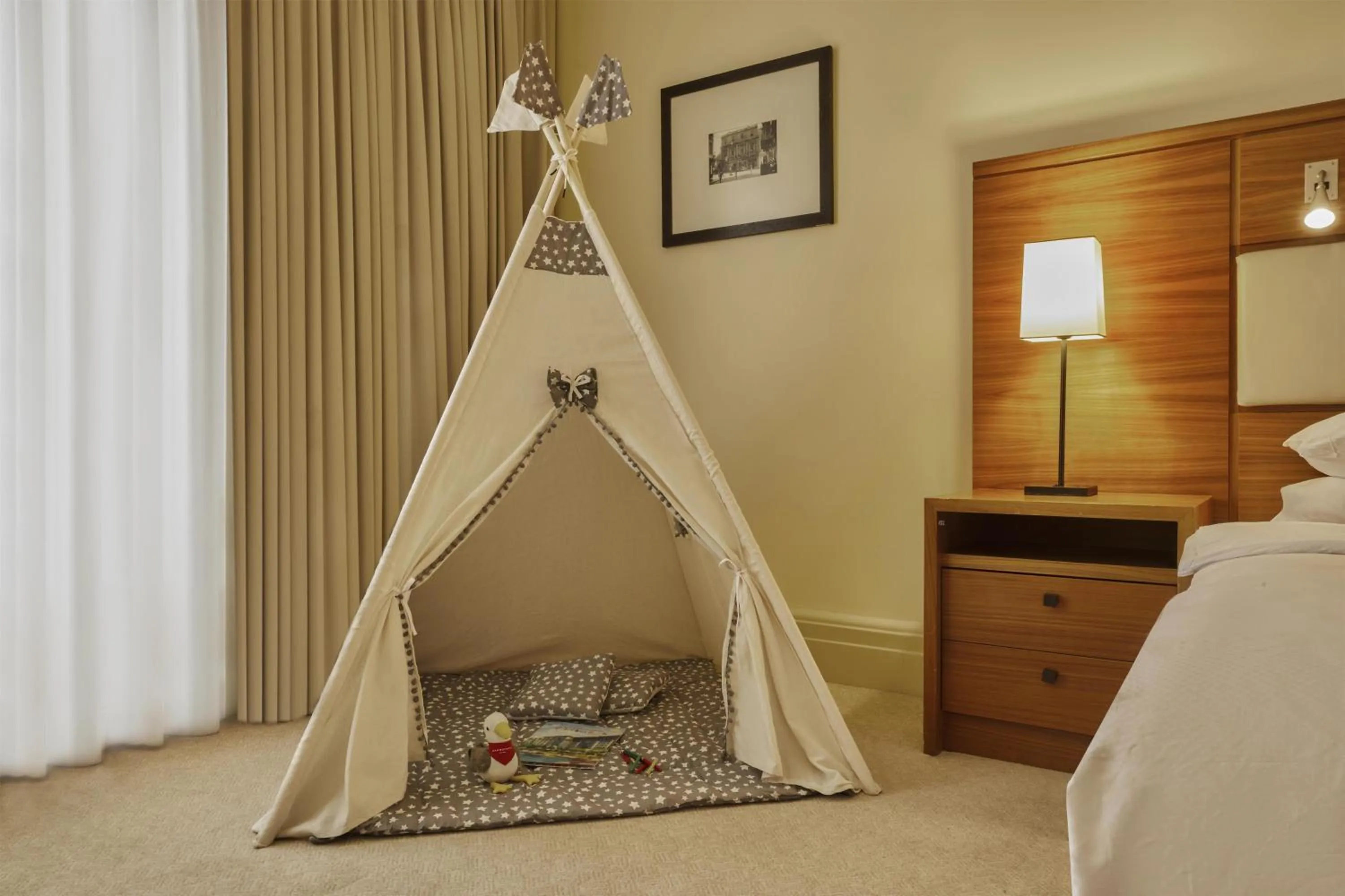 Photo of the whole room, Bed in Grand Hyatt Istanbul