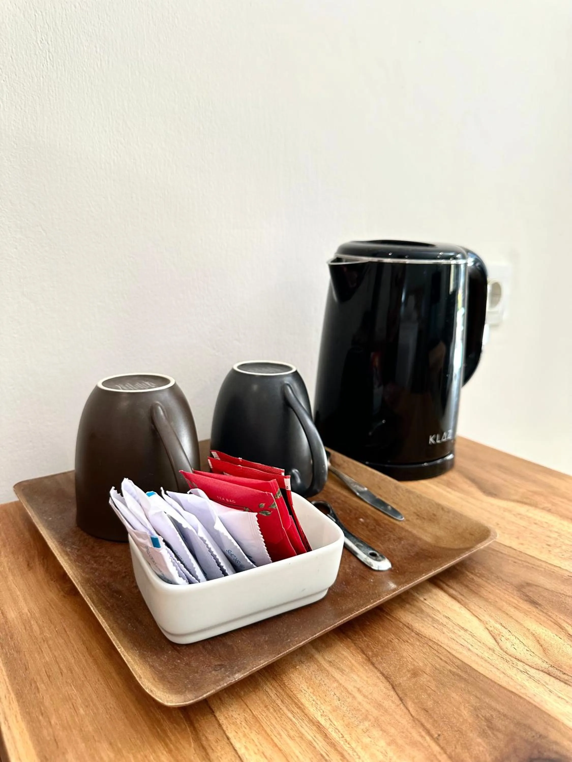 Coffee/tea facilities in Radha Bali Hotel