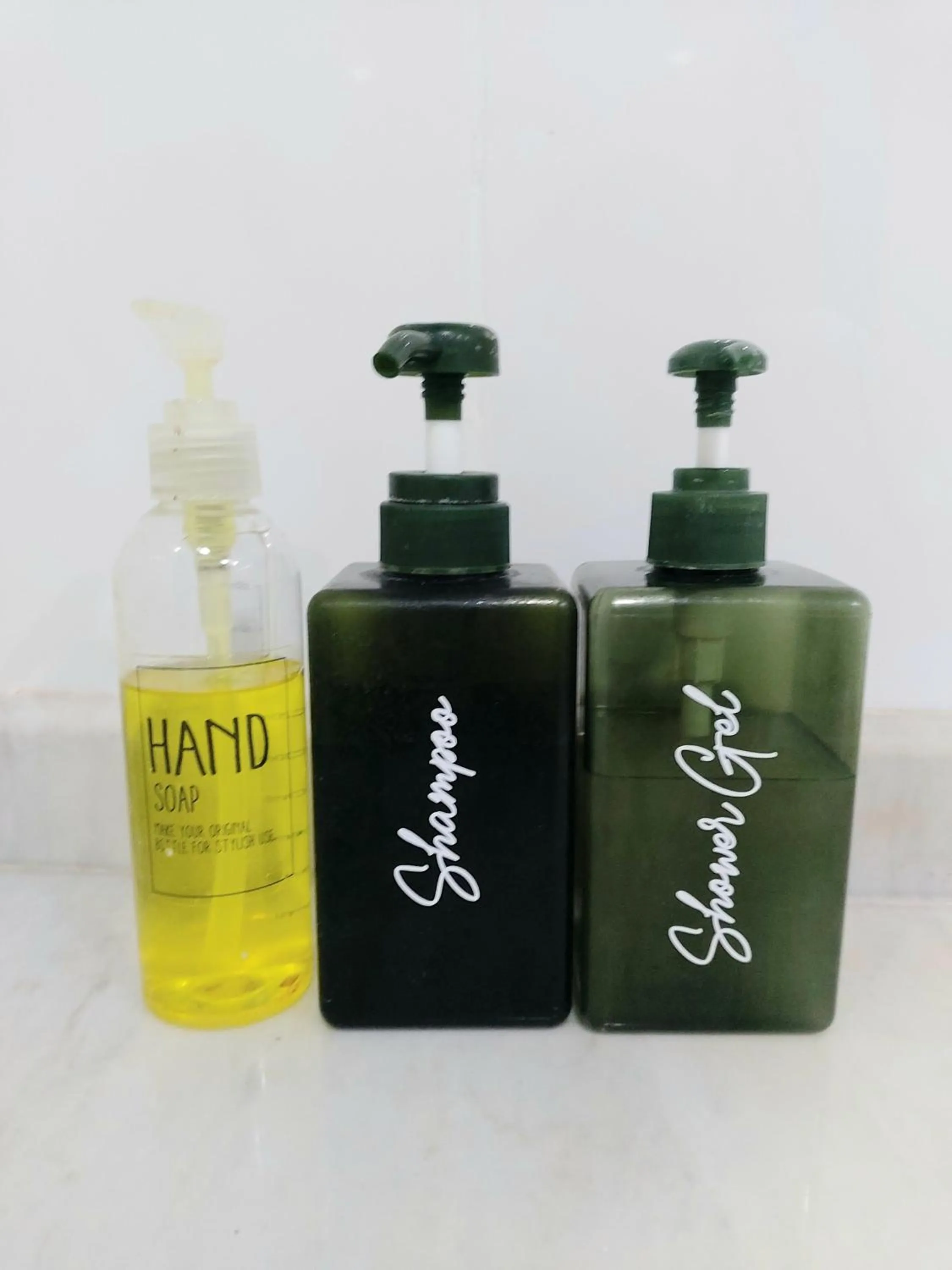 Bathroom in Radha Bali Hotel