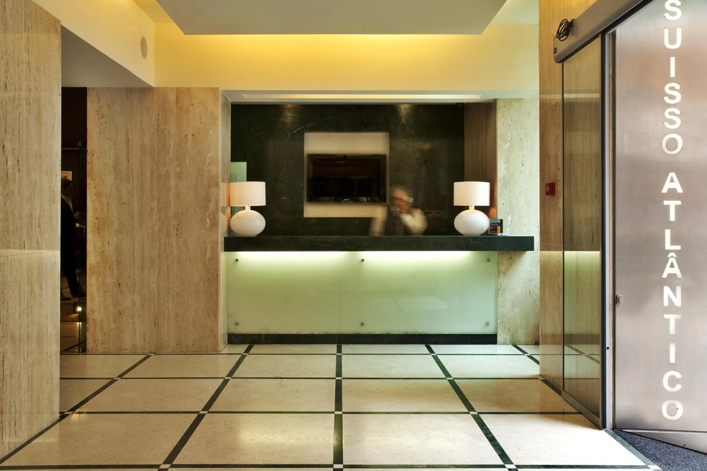 Lobby or reception in TURIM Restauradores Hotel