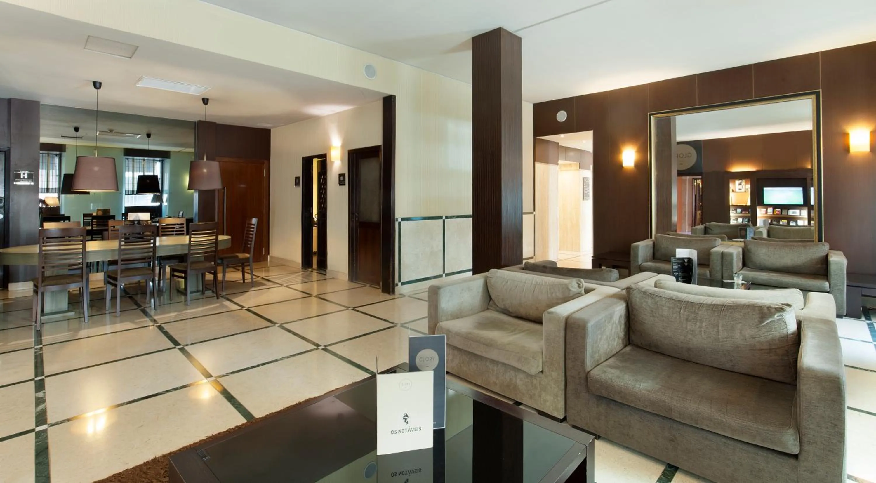 Lobby or reception in TURIM Restauradores Hotel