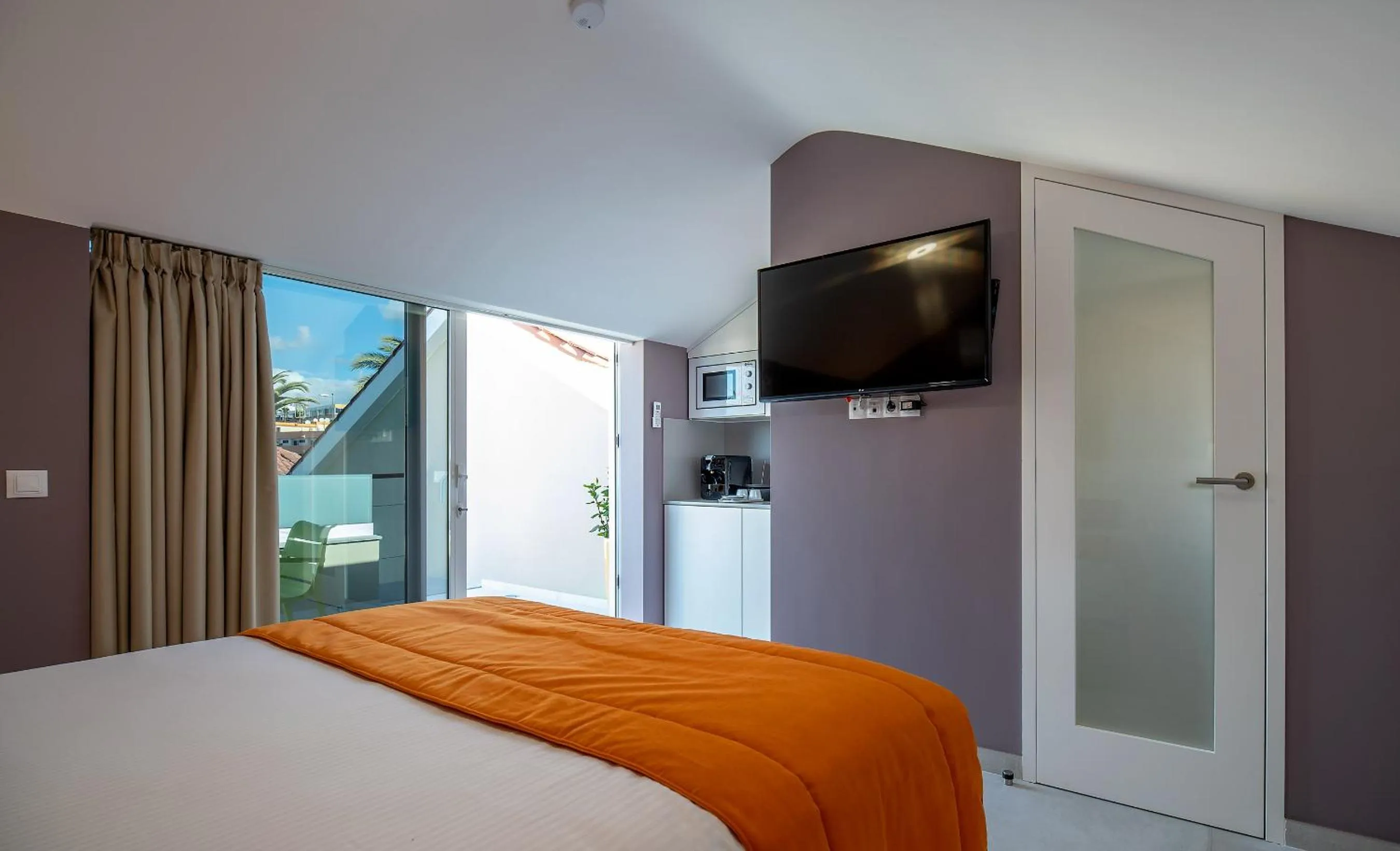 Kitchen or kitchenette, Bed in Villa RG Boutique Hotel - Adults Only