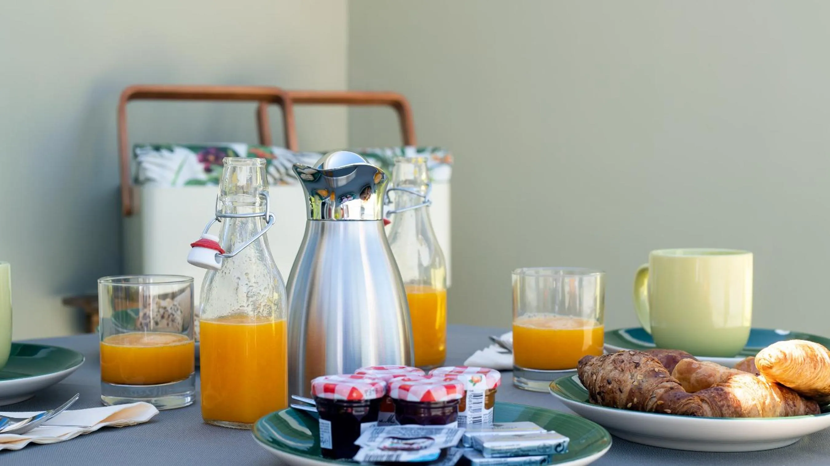 Food and drinks in Villa RG Boutique Hotel - Adults Only